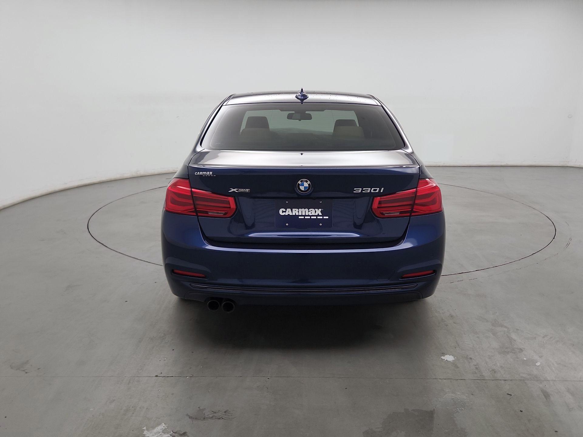 Thumbnail: 2018 BMW 3 Series - 6