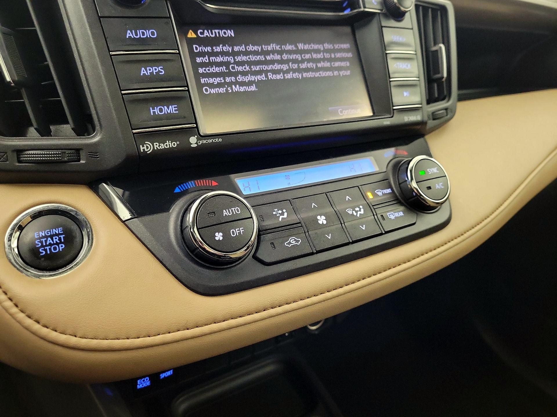 Thumbnail: 2018 Toyota RAV4 - 14