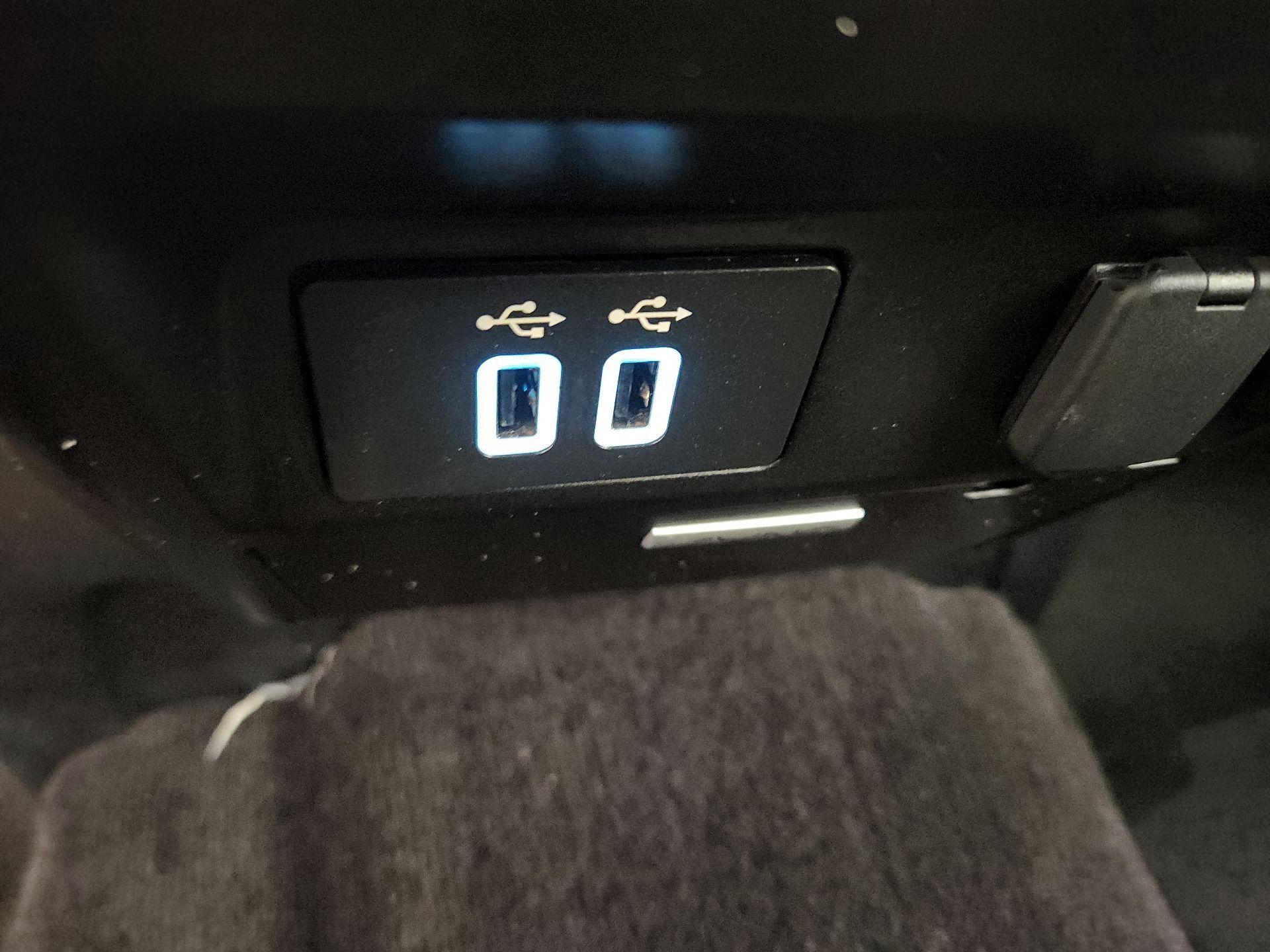 Thumbnail: 2016 Ford F-150 - 17