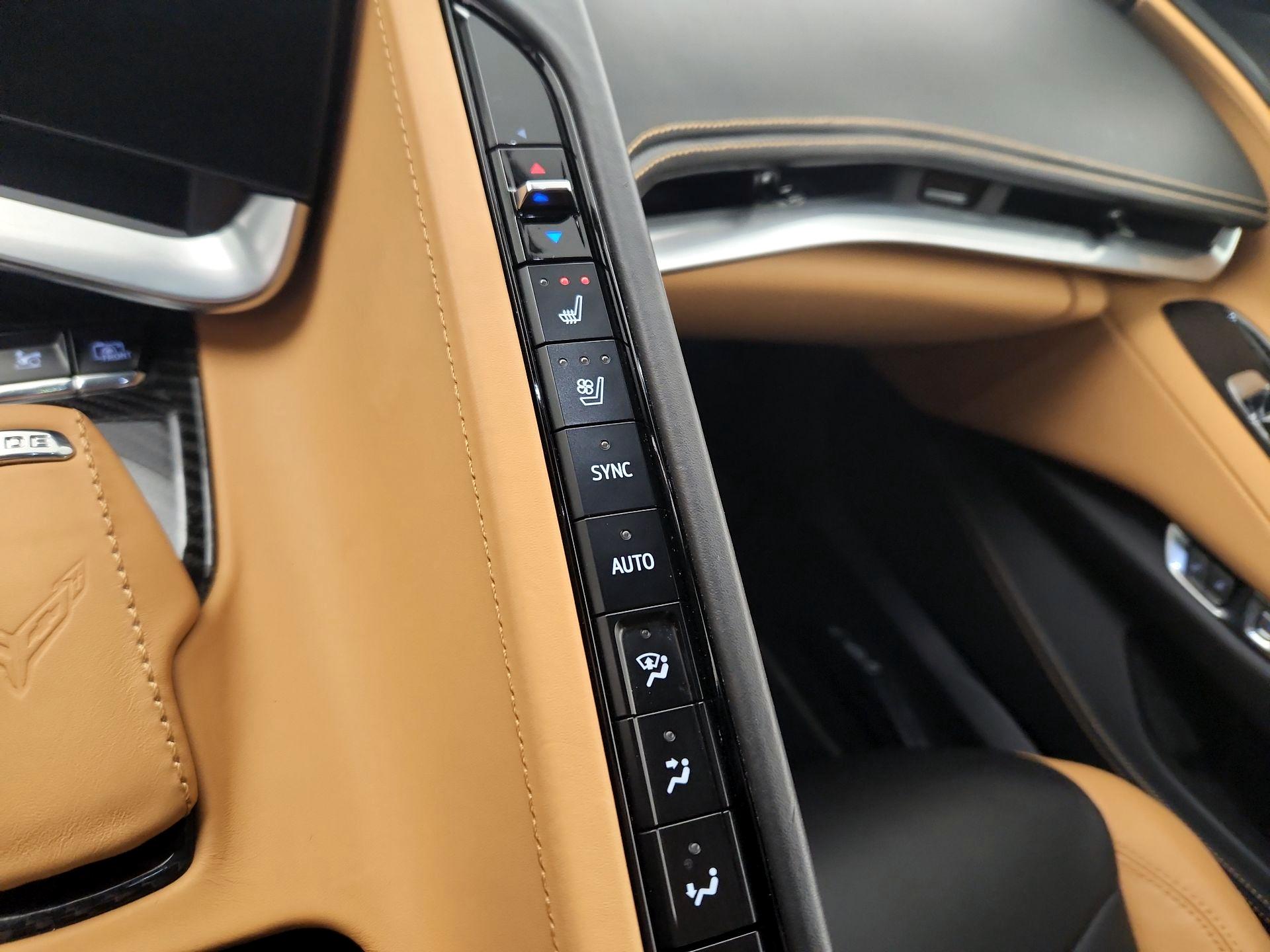 Thumbnail: 2021 Chevrolet Corvette - 15