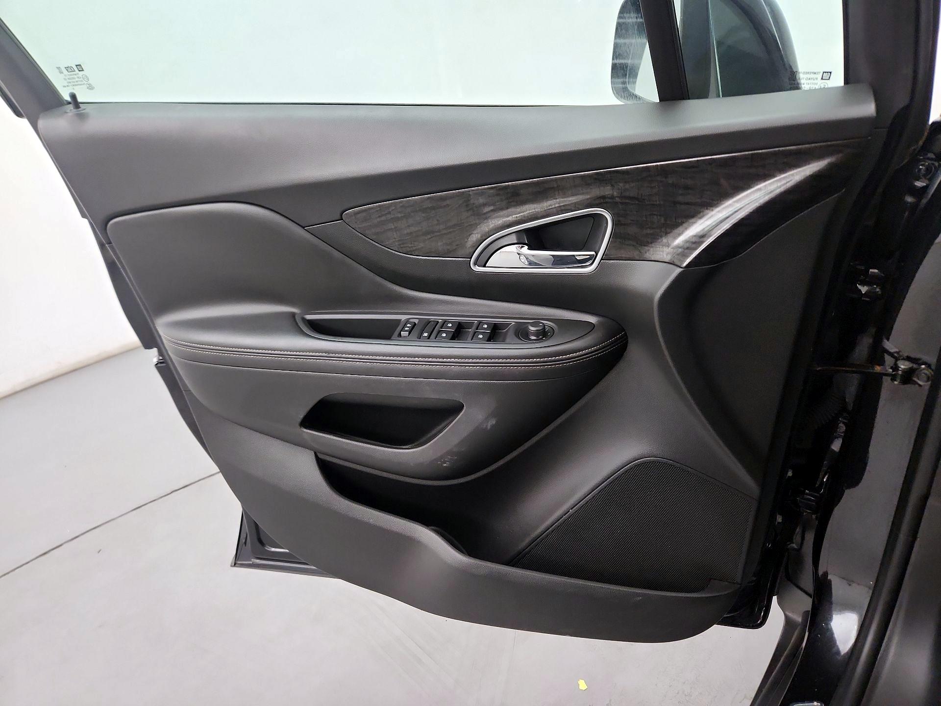 Thumbnail: 2015 Buick Encore - 12