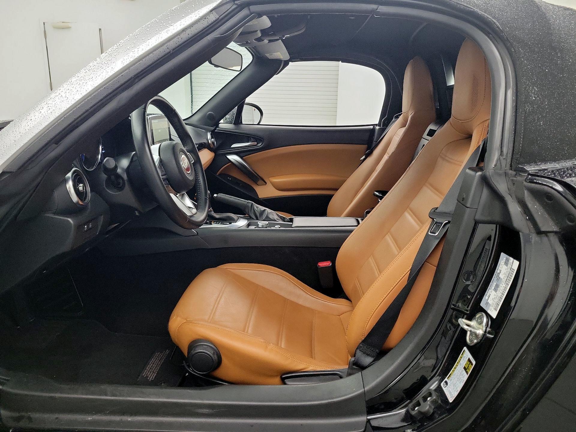 Thumbnail: 2020 Fiat 124 Spider - 9