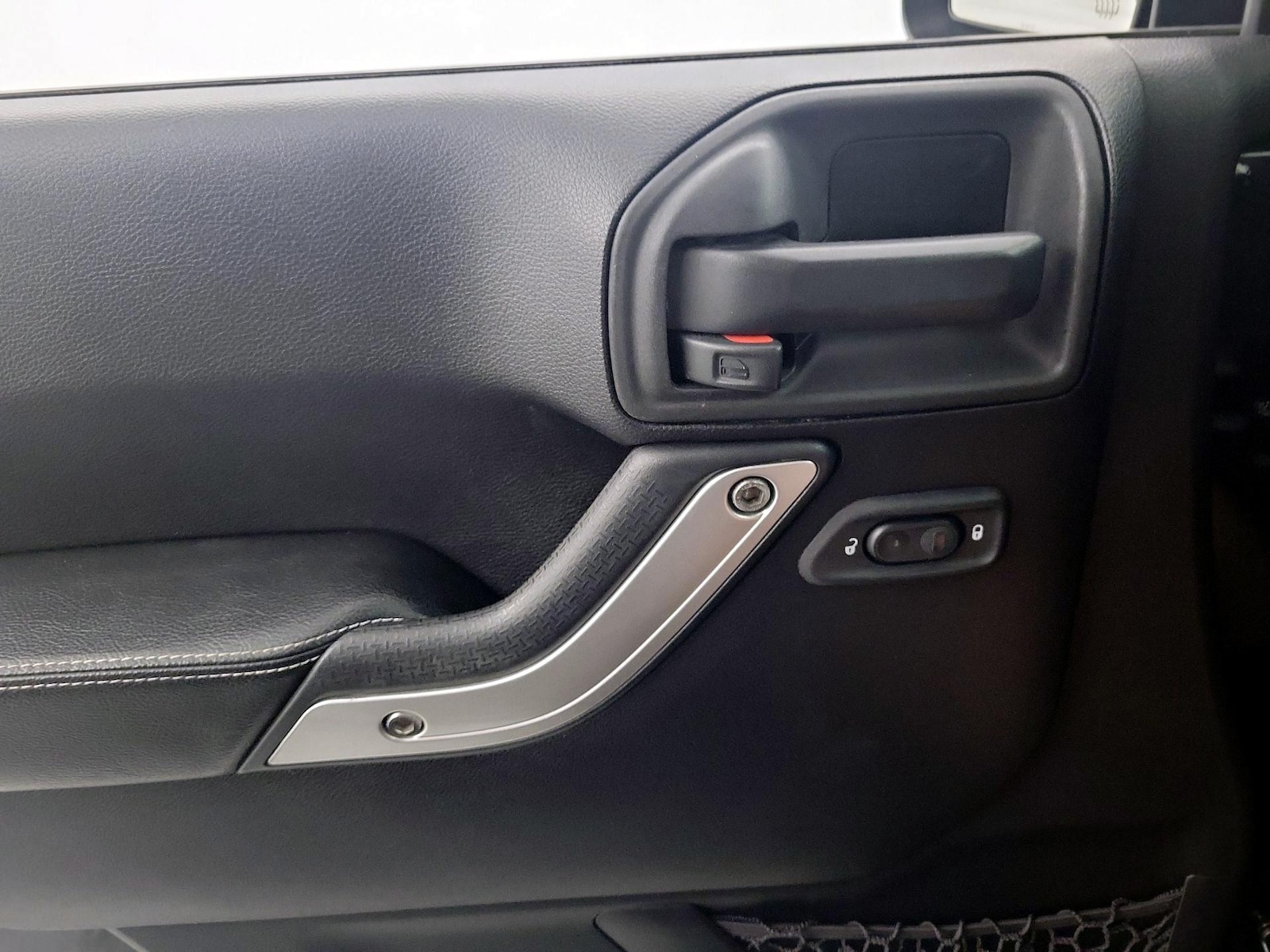 2015 Jeep Wrangler Unlimited Sport - Photo 11