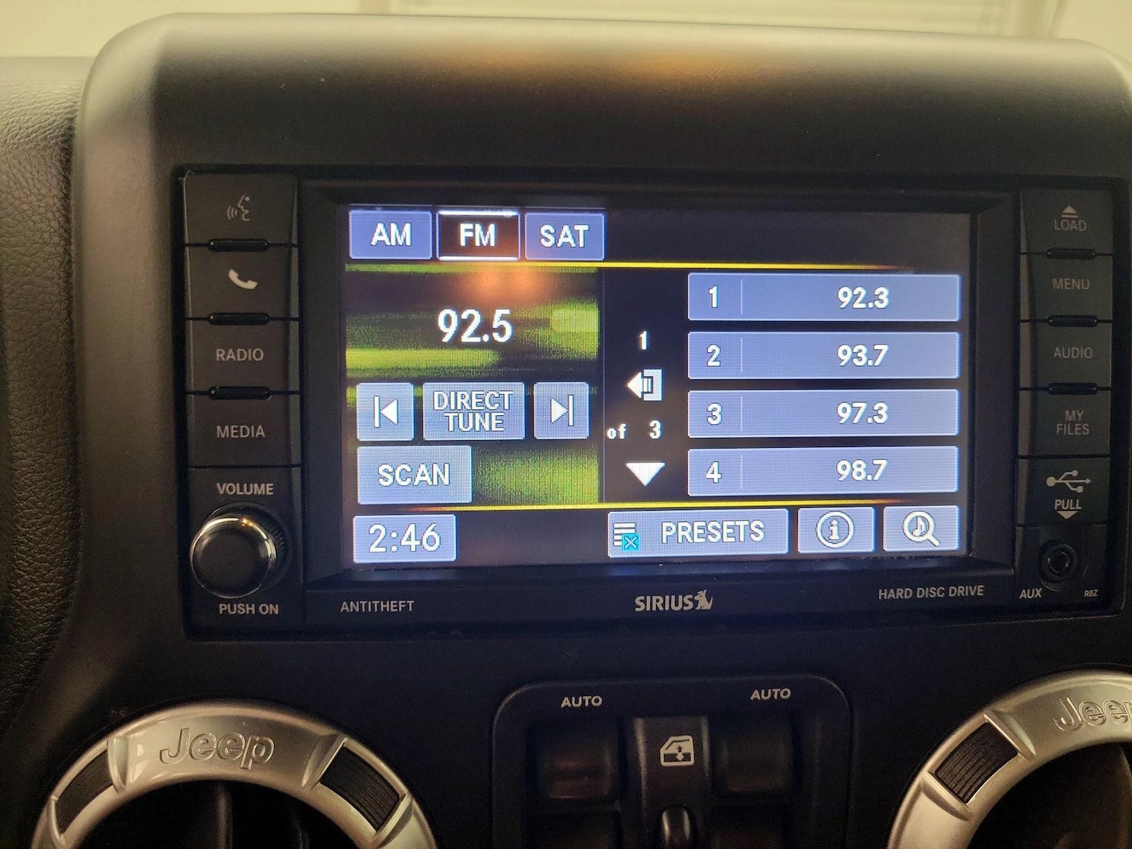 2015 Jeep Wrangler Unlimited Sport - Photo 13
