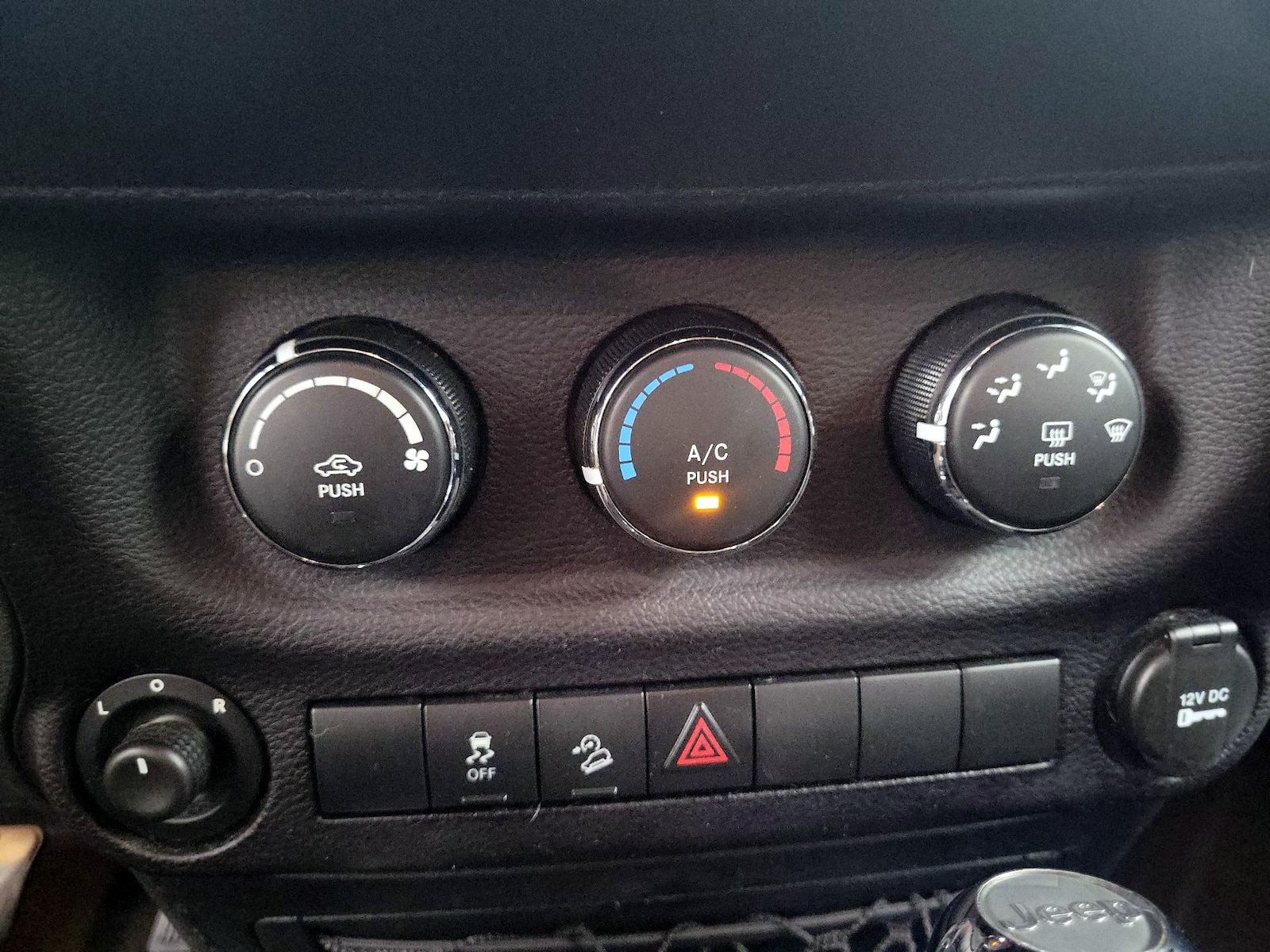 2015 Jeep Wrangler Unlimited Sport - Photo 14