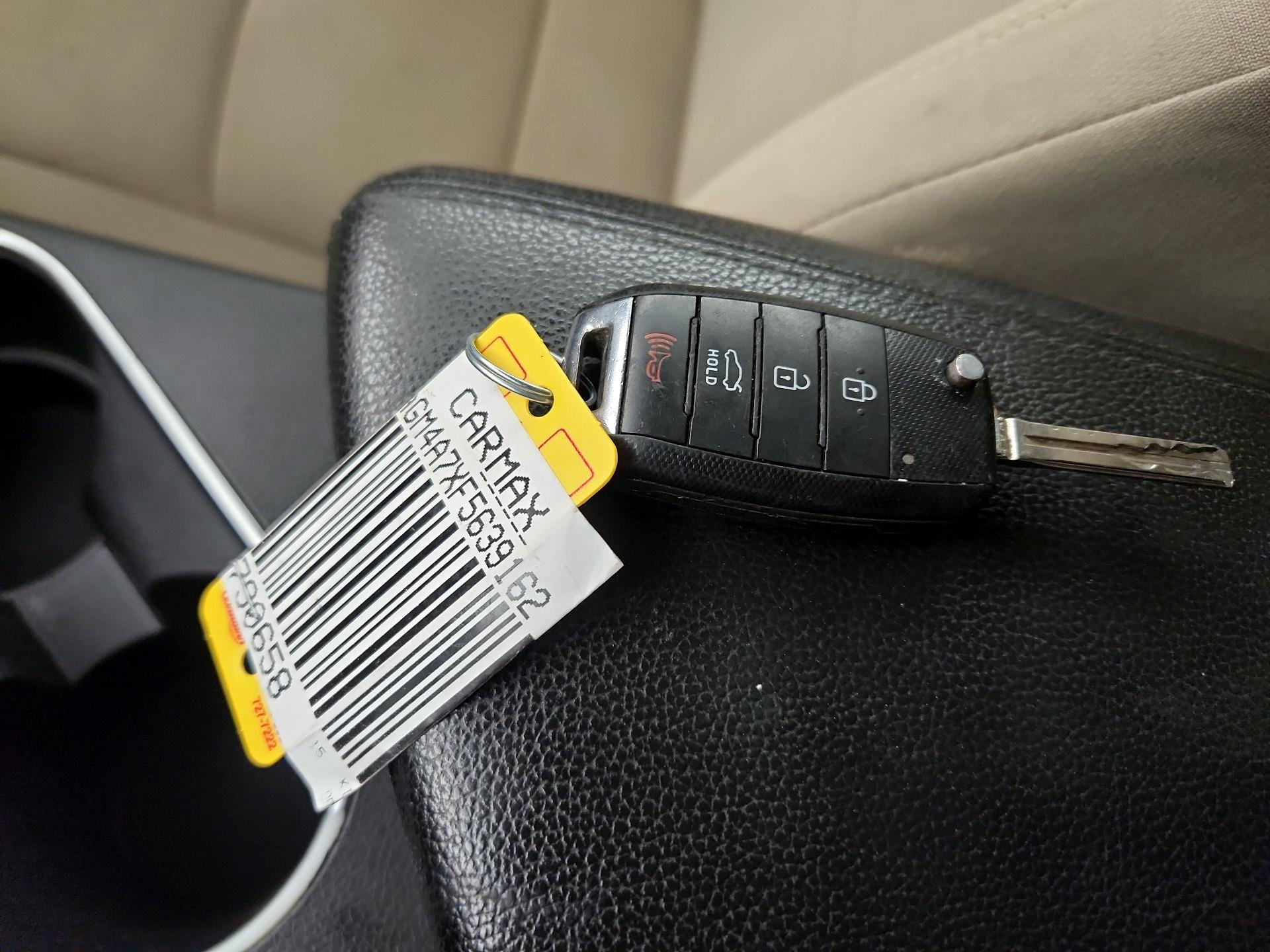 Thumbnail: 2015 Kia Optima - 20