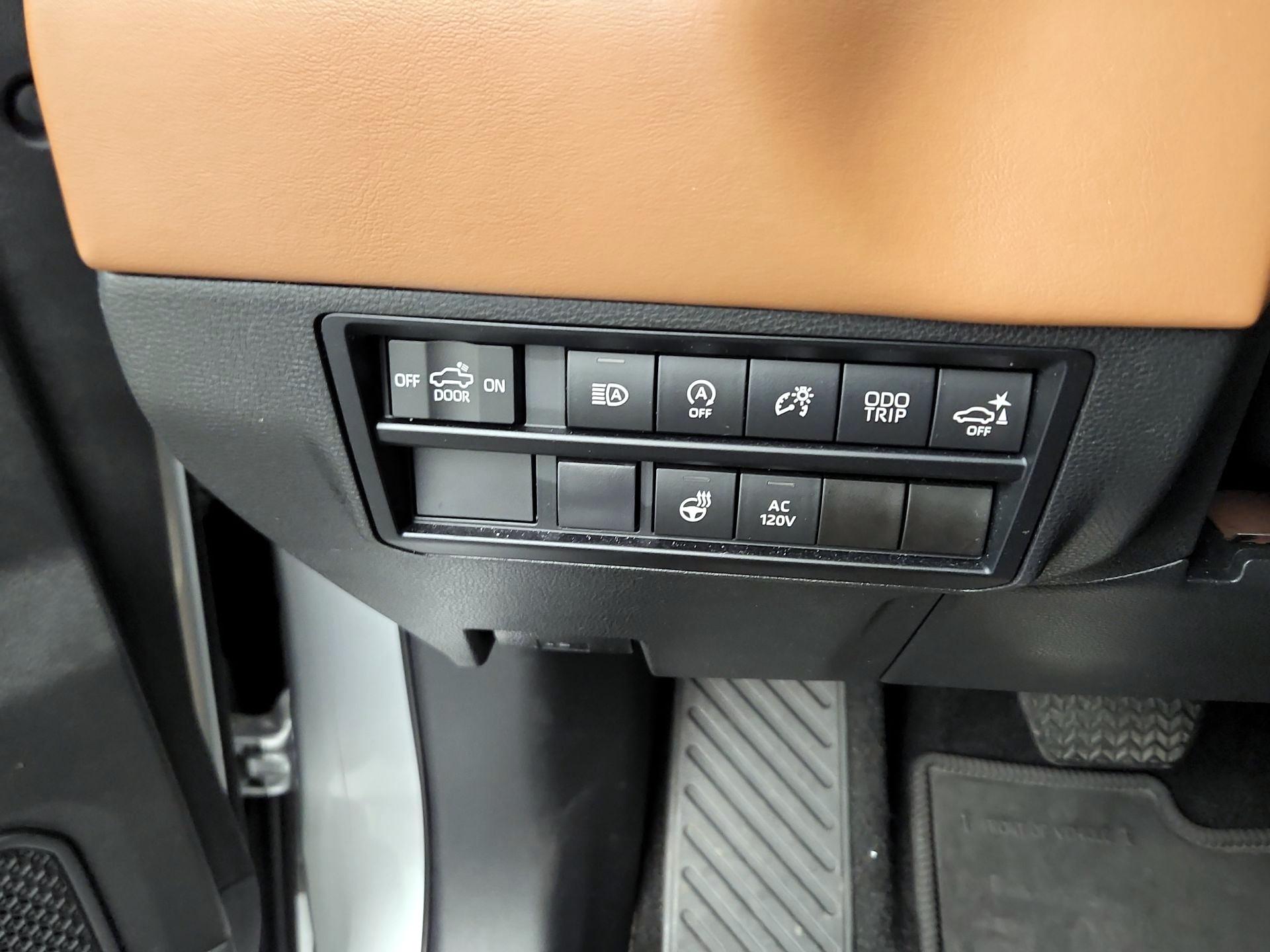 Thumbnail: 2022 Toyota Tundra - 13