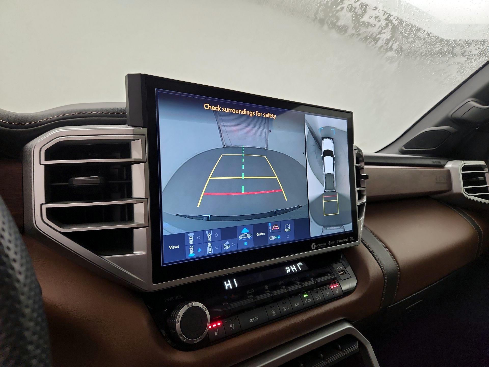 Thumbnail: 2022 Toyota Tundra - 14