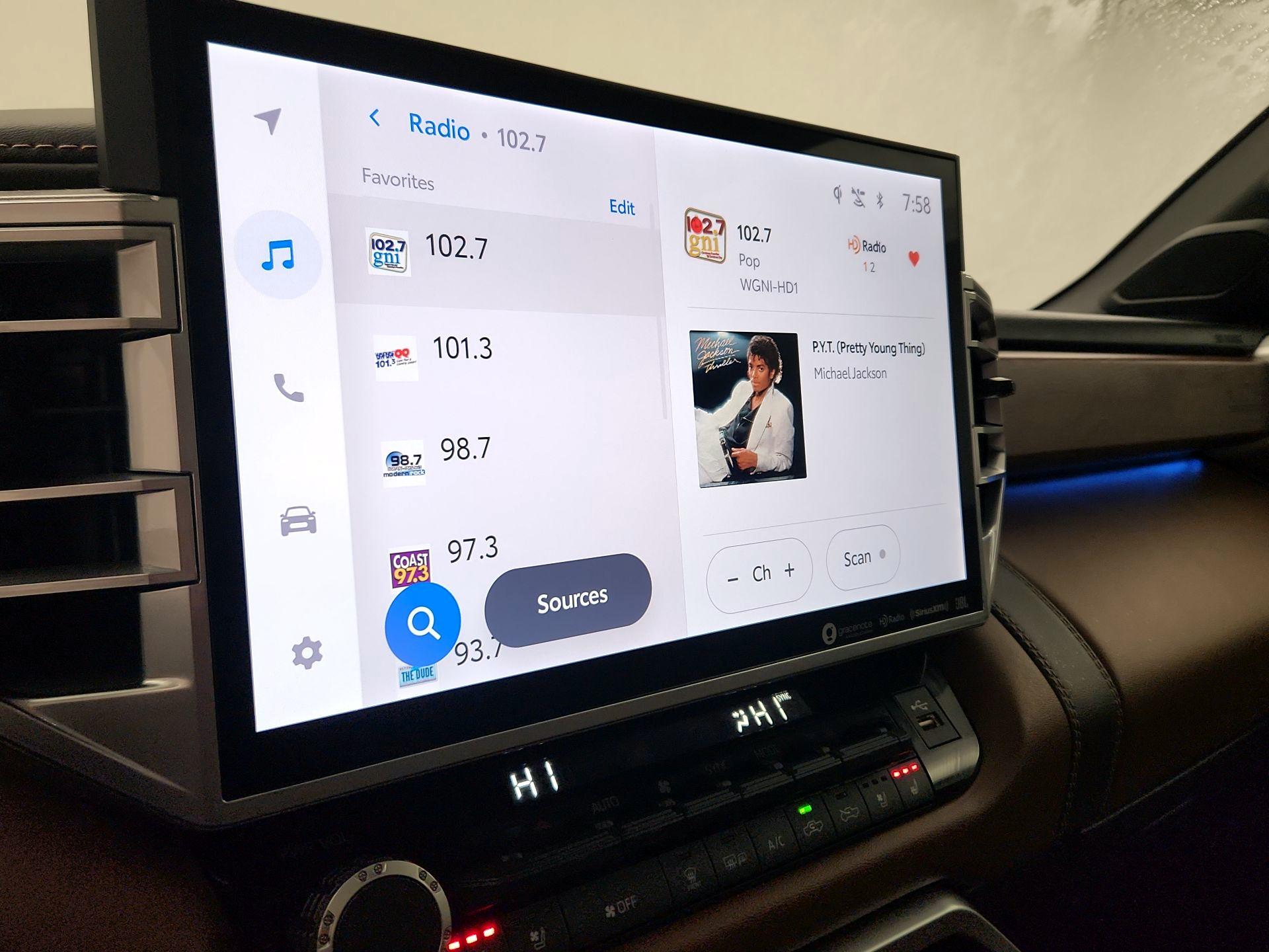 Thumbnail: 2022 Toyota Tundra - 15