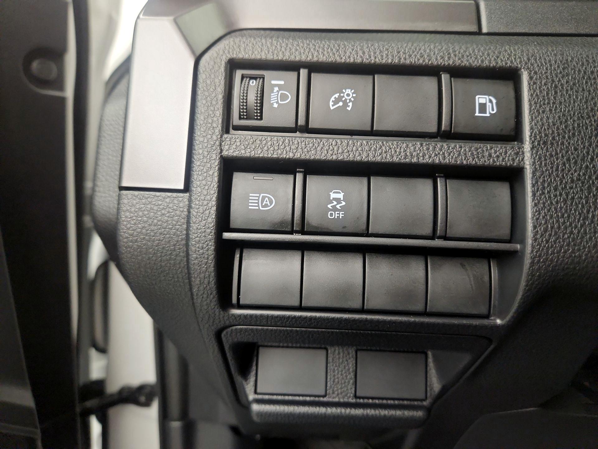 Thumbnail: 2025 Toyota 4Runner - 13