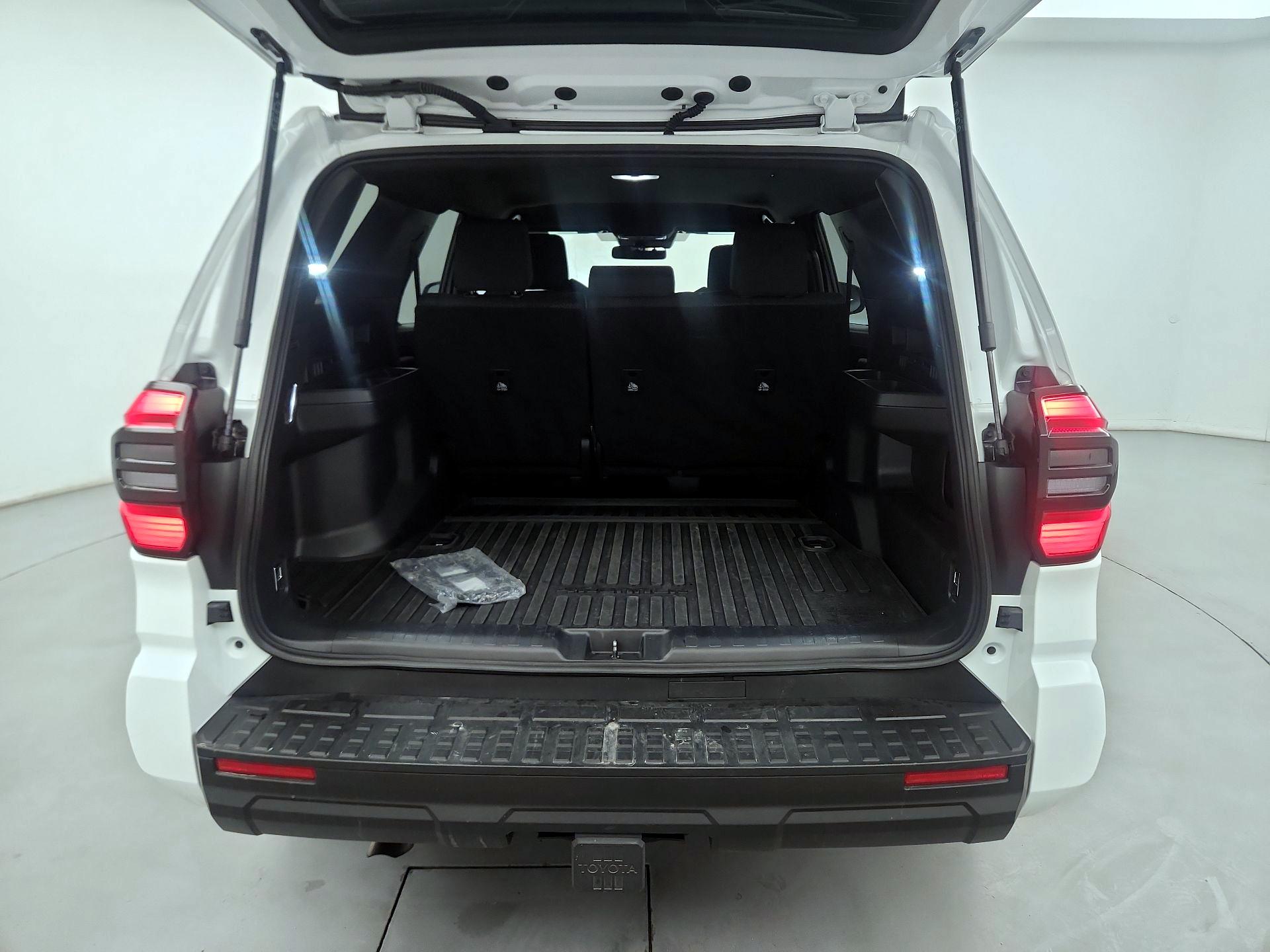 Thumbnail: 2025 Toyota 4Runner - 20