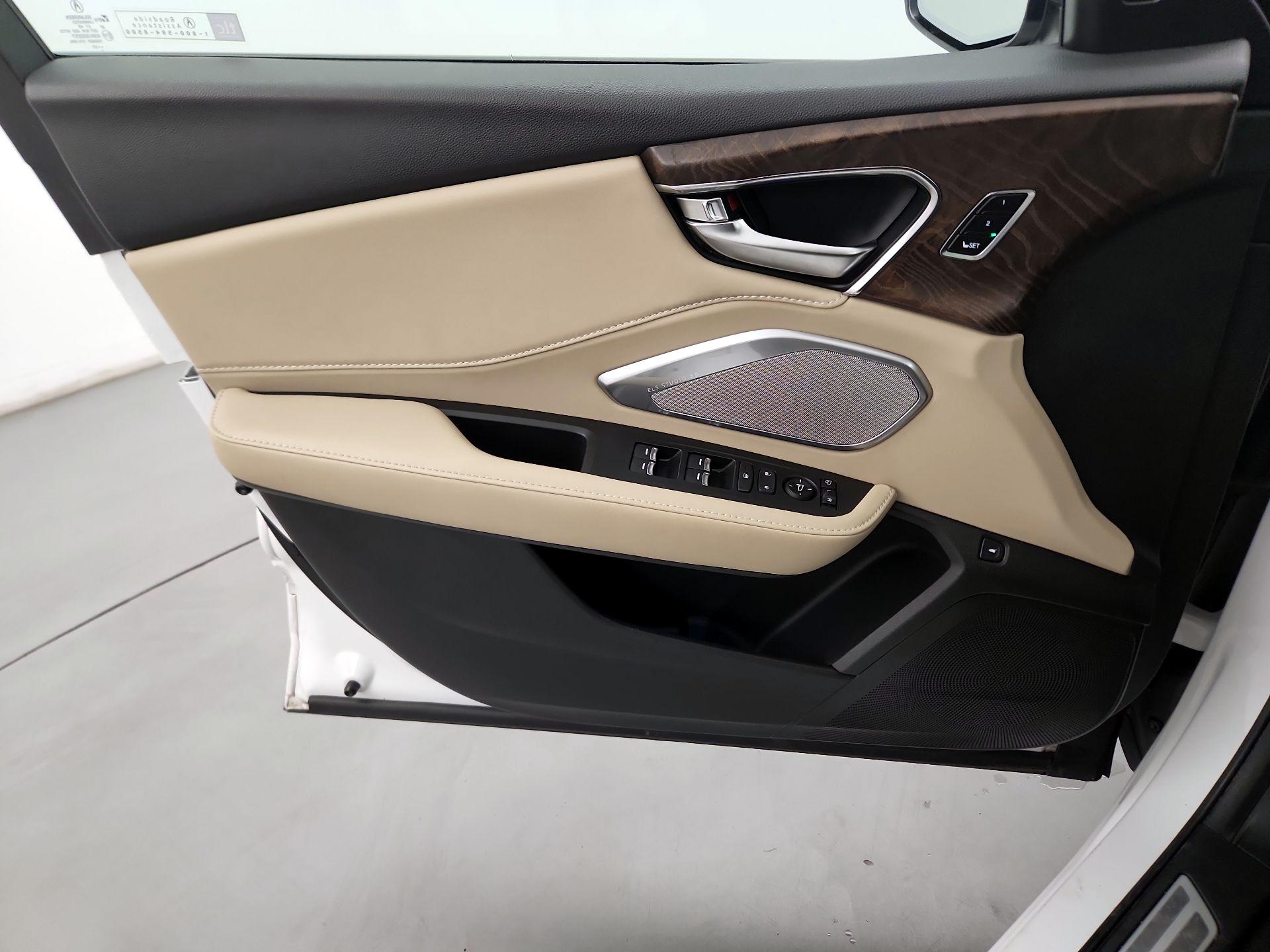 Thumbnail: 2023 Acura RDX - 12