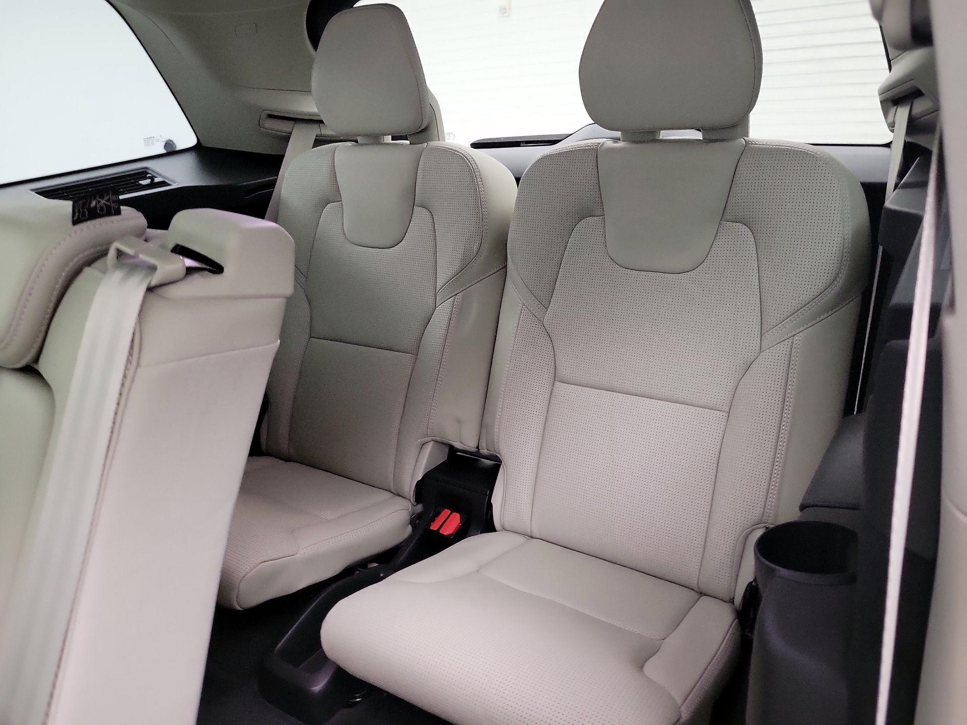 Thumbnail: 2020 Volvo XC90 - 20