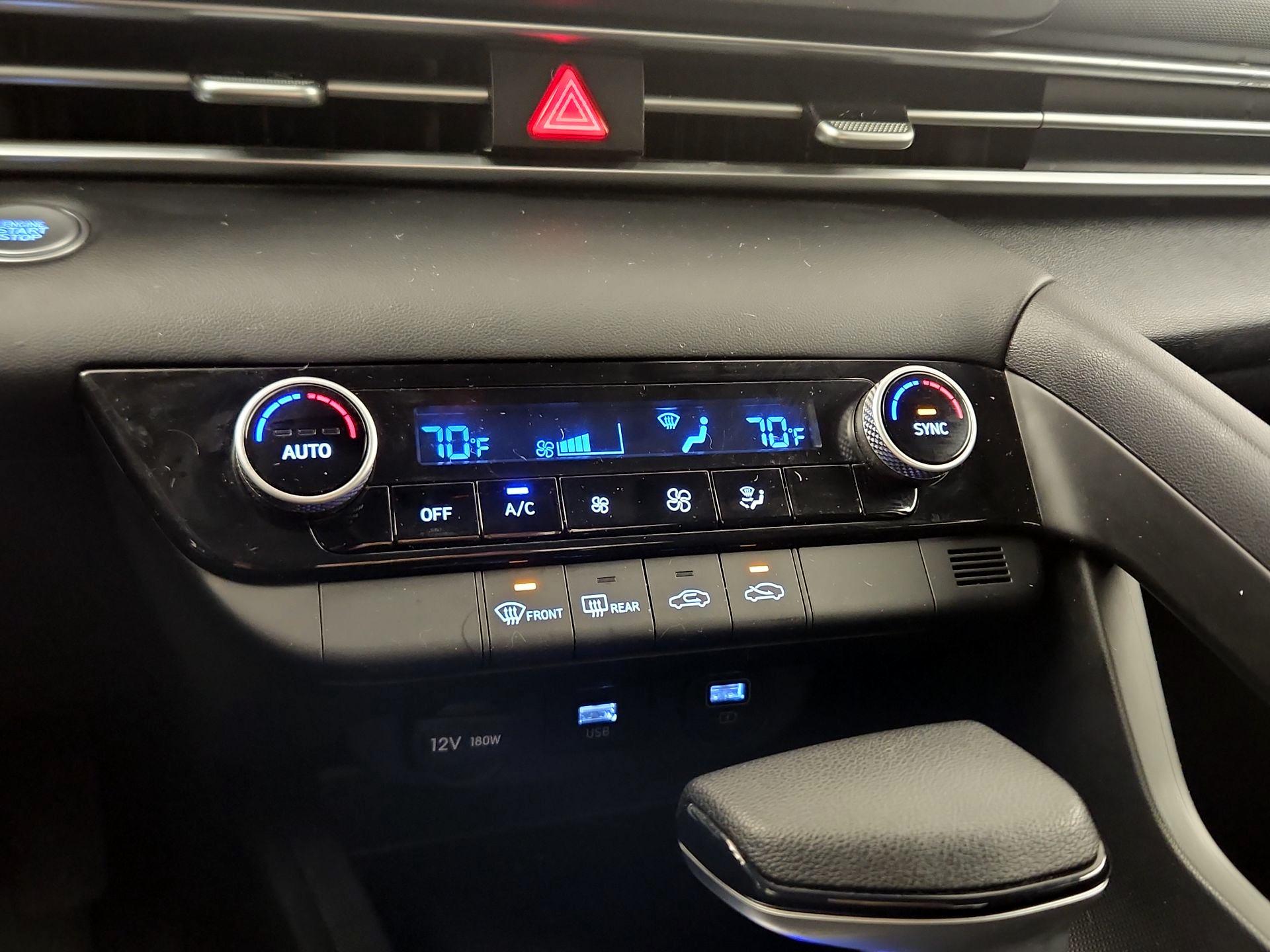 Thumbnail: 2022 Hyundai Elantra - 14