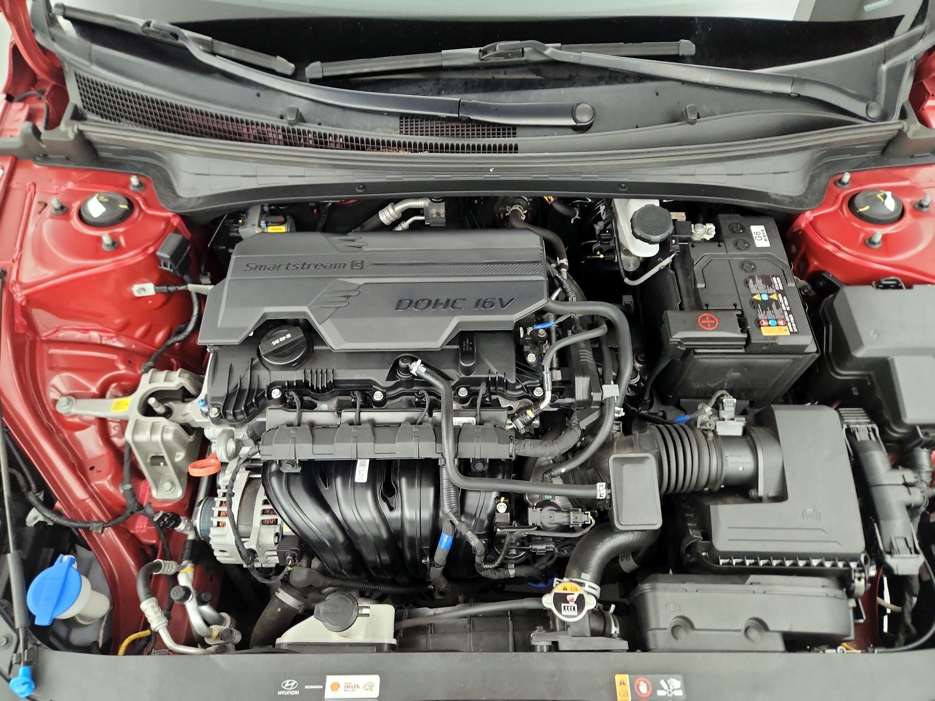 Thumbnail: 2022 Hyundai Elantra - 19