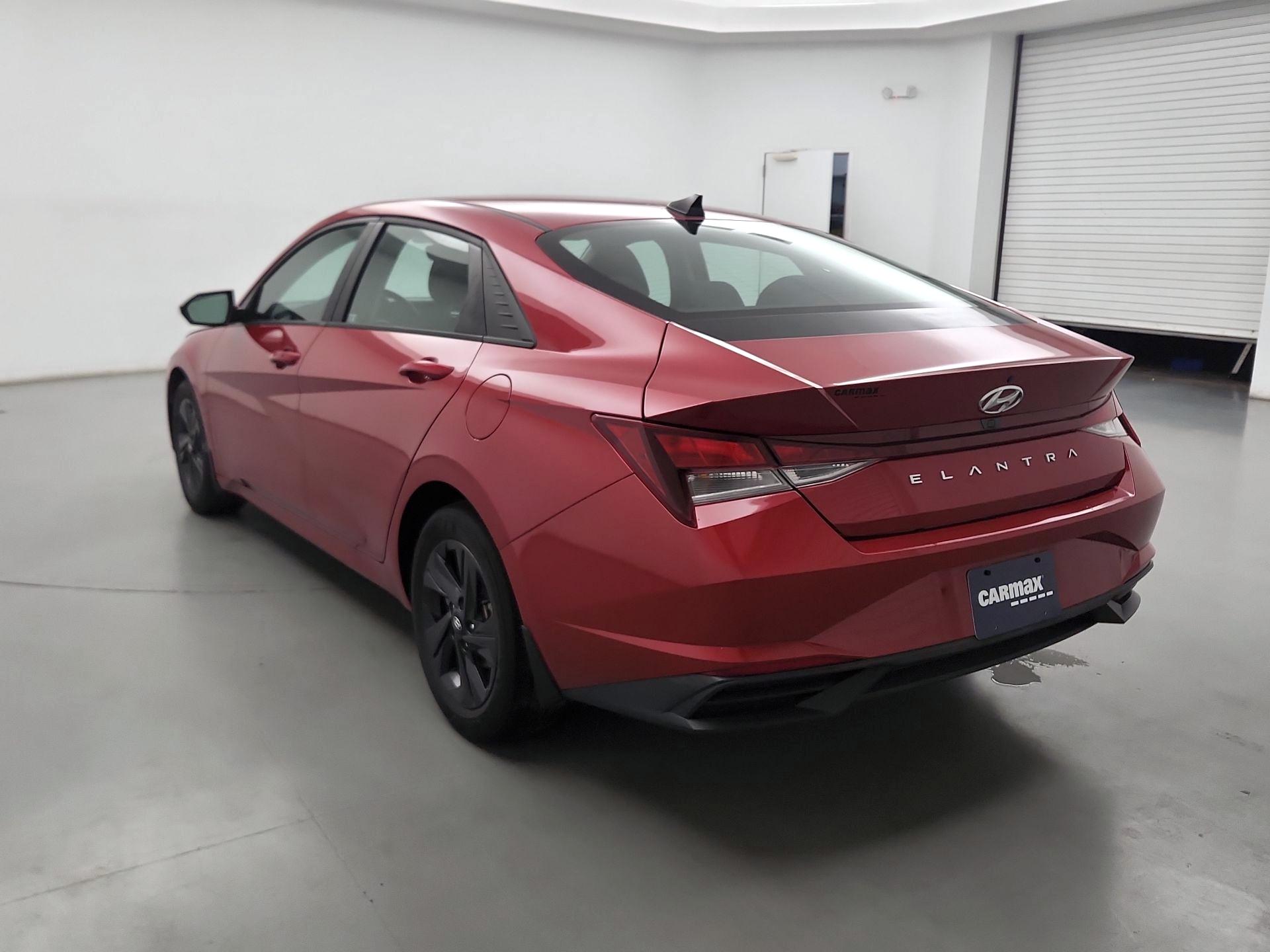 Thumbnail: 2022 Hyundai Elantra - 7