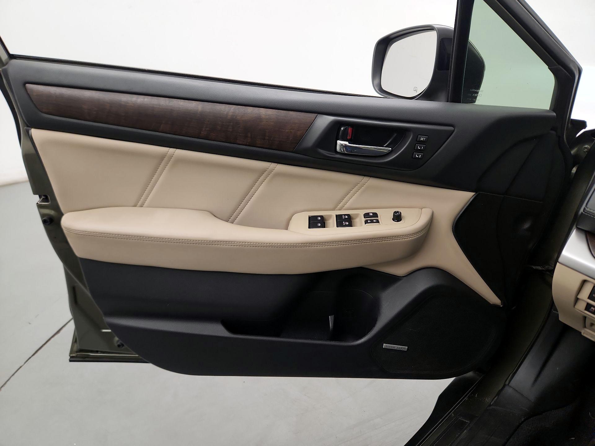 Thumbnail: 2018 Subaru Outback - 10