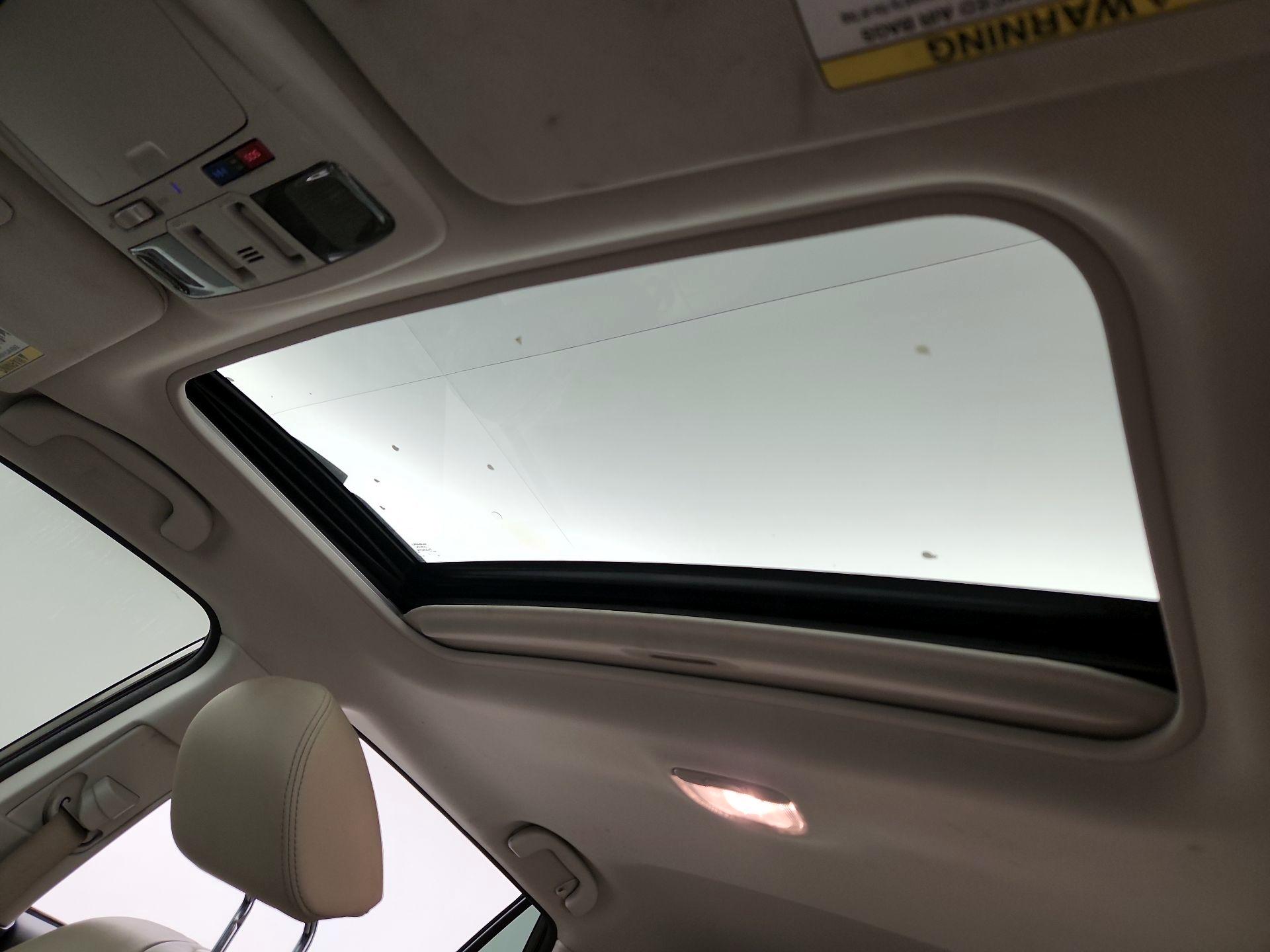 Thumbnail: 2018 Subaru Outback - 18