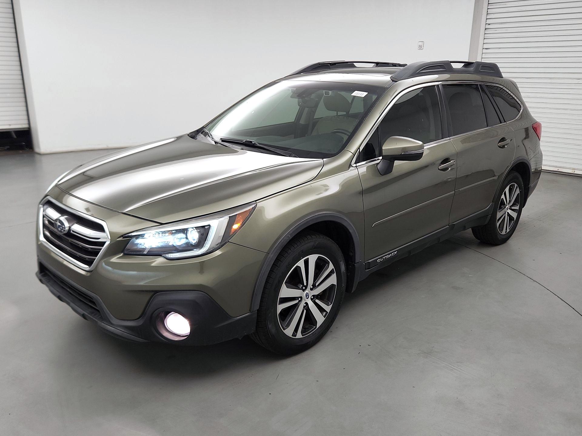 Thumbnail: 2018 Subaru Outback - 3
