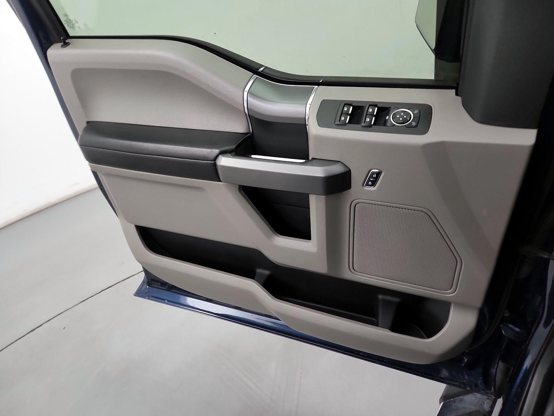 Thumbnail: 2016 Ford F-150 - 12