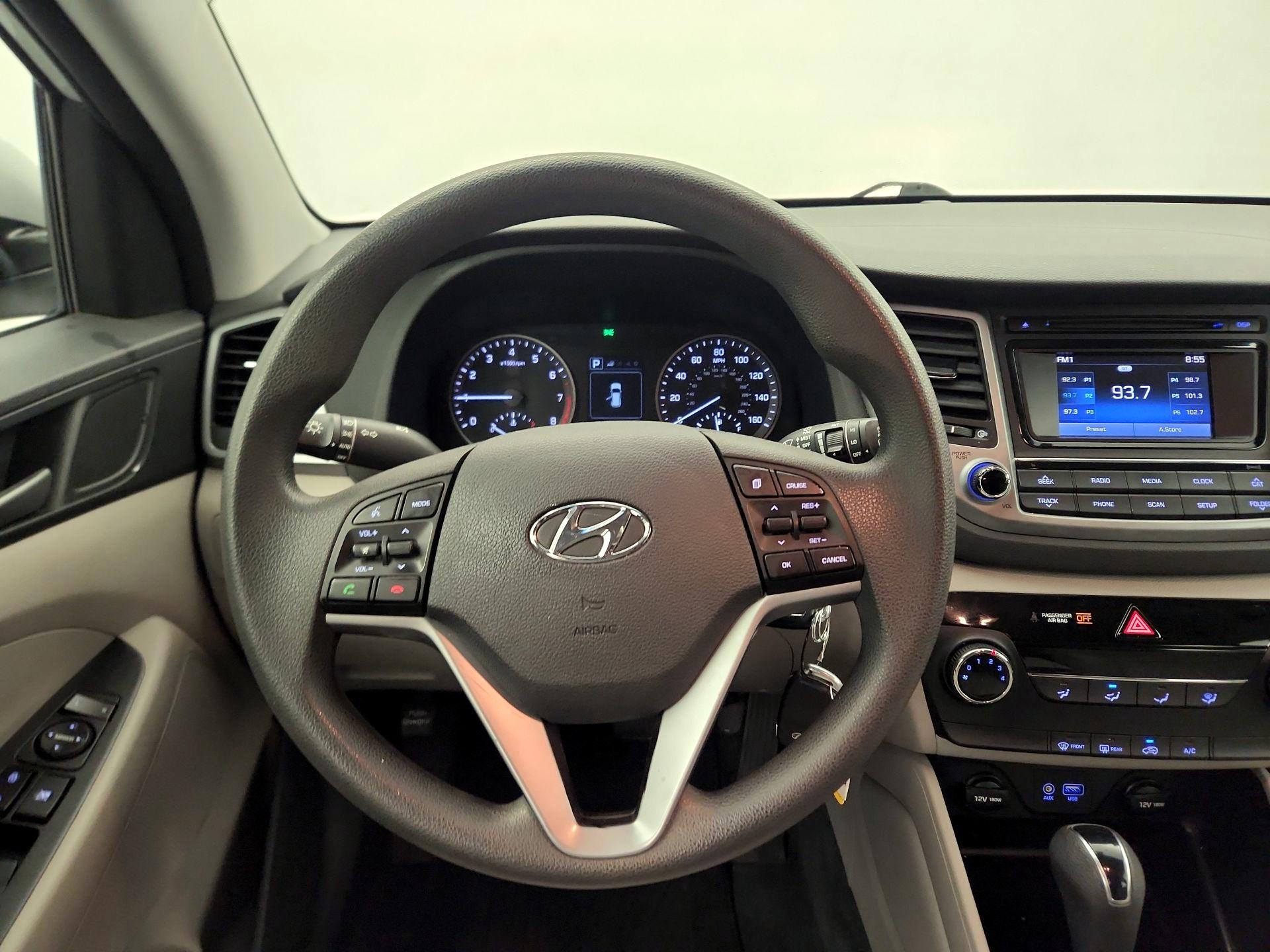 Thumbnail: 2017 Hyundai Tucson - 10