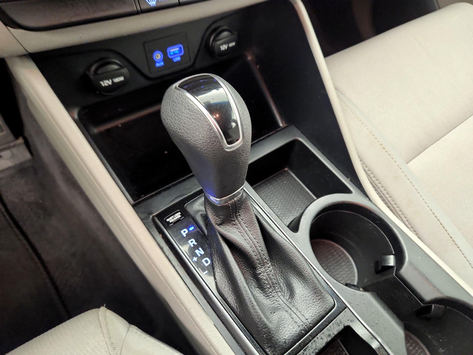 Thumbnail: 2017 Hyundai Tucson - 17