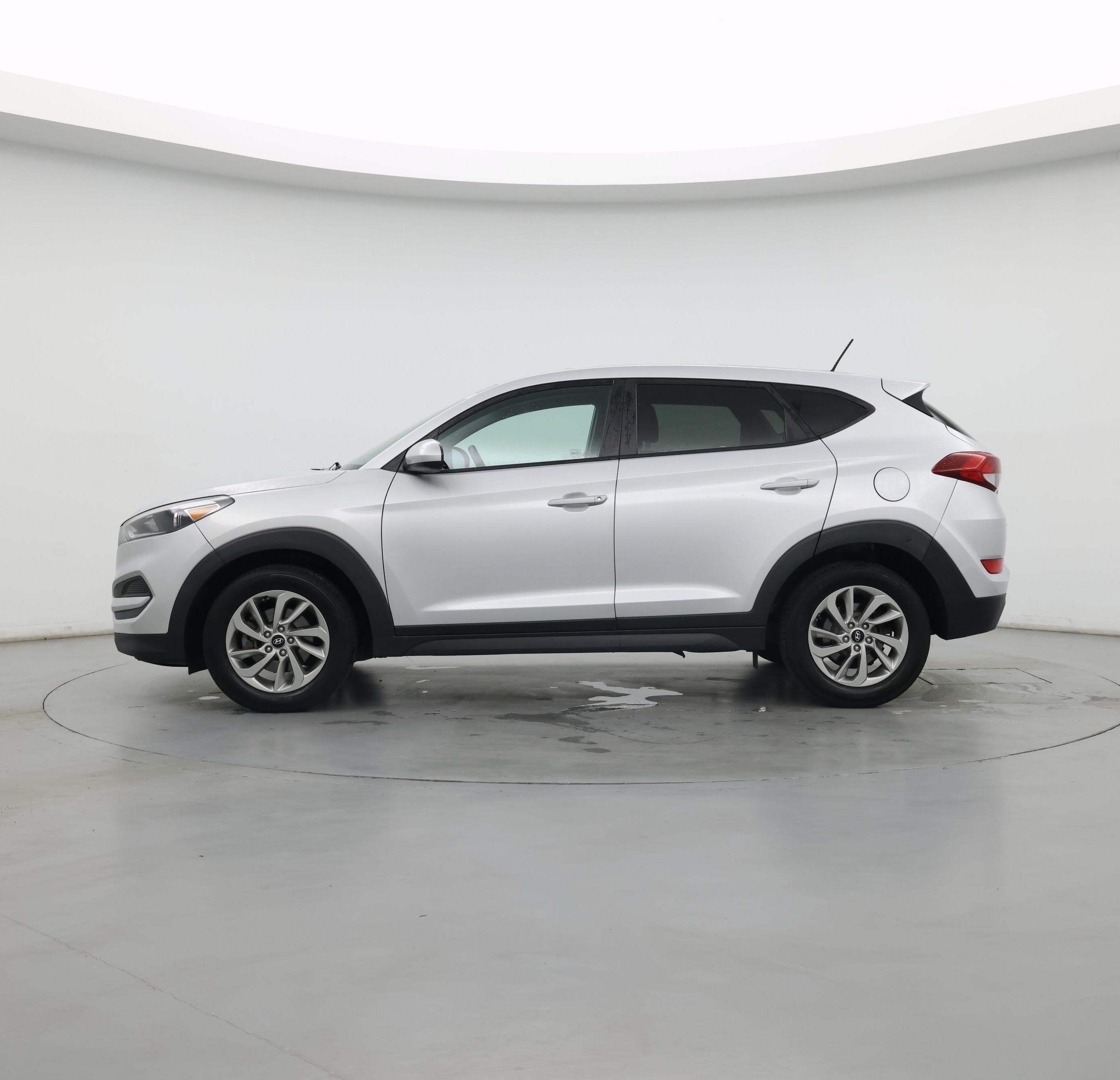 Thumbnail: 2017 Hyundai Tucson - 3