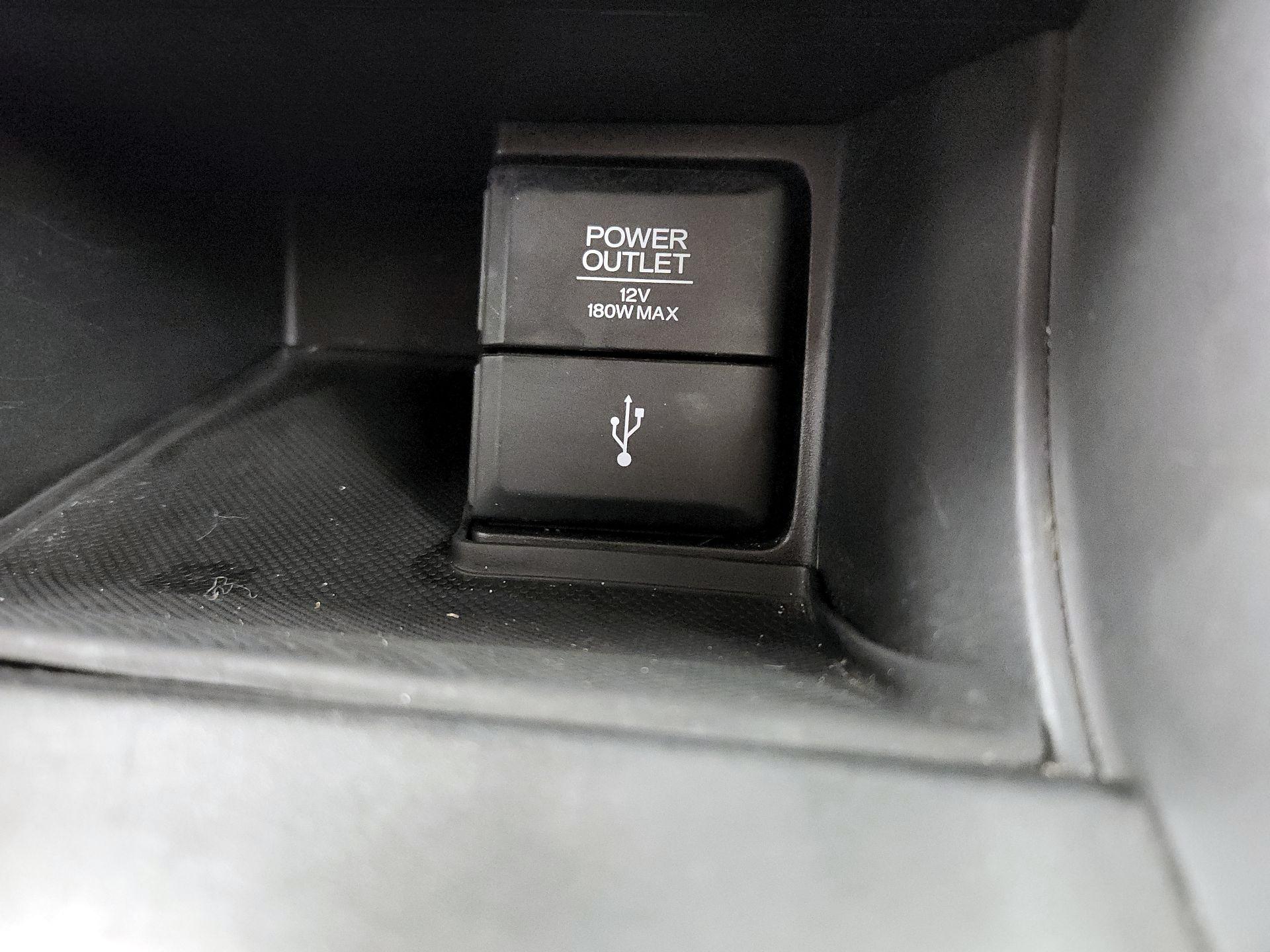 Thumbnail: 2015 Honda Accord - 16