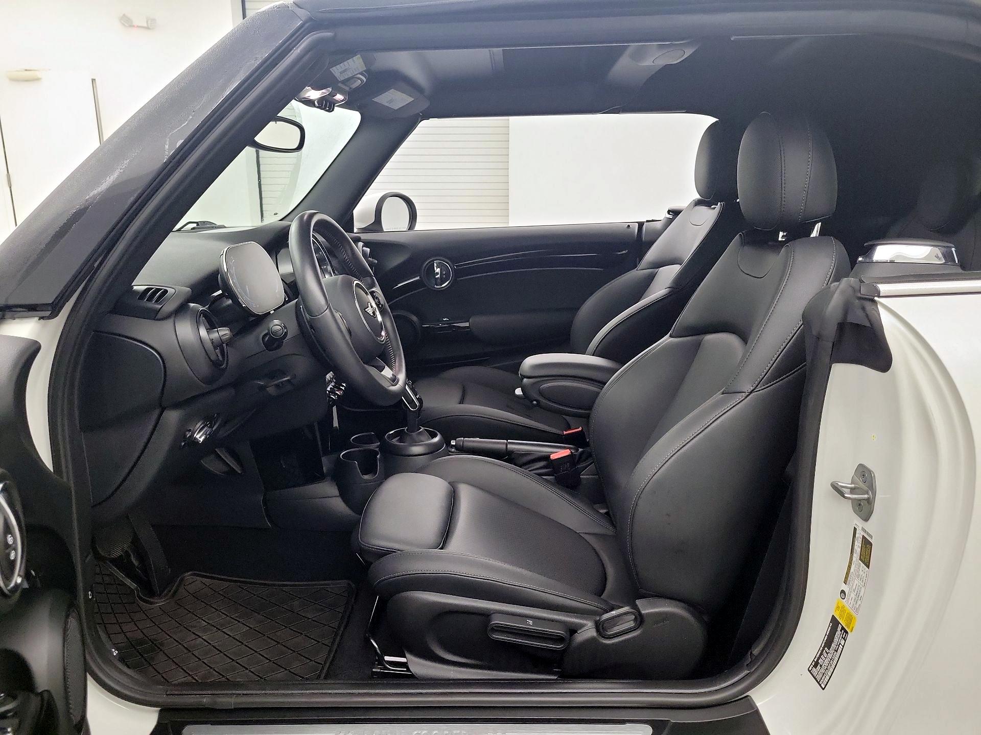 Thumbnail: 2023 MINI Cooper - 9