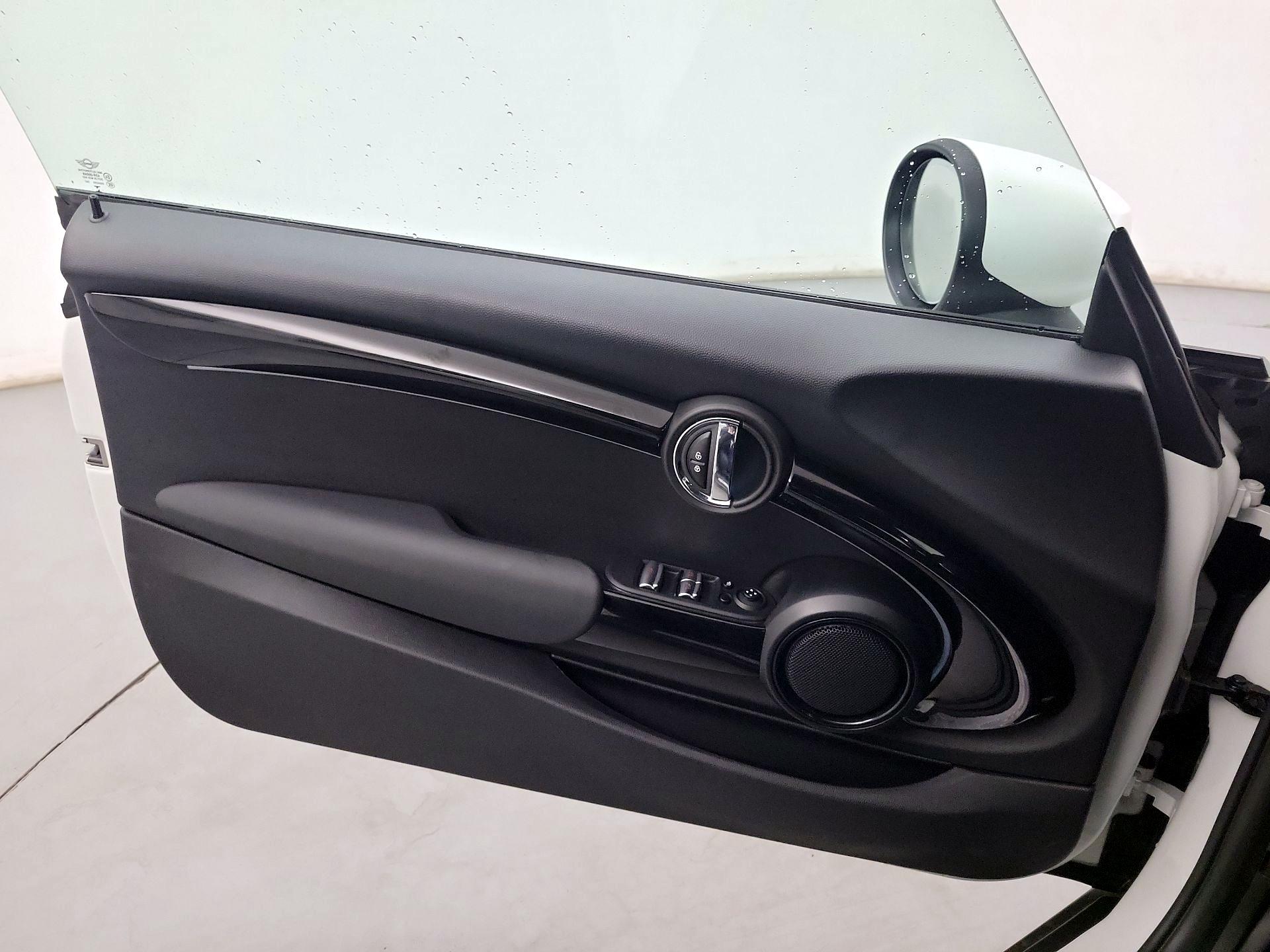 Thumbnail: 2023 MINI Cooper - 10