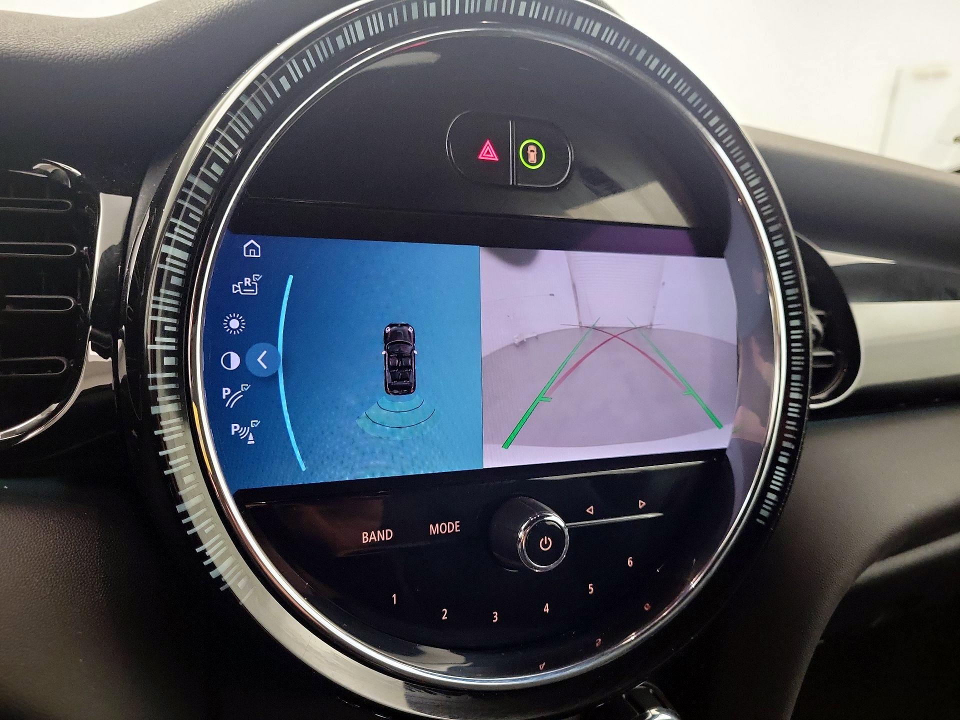 Thumbnail: 2023 MINI Cooper - 13