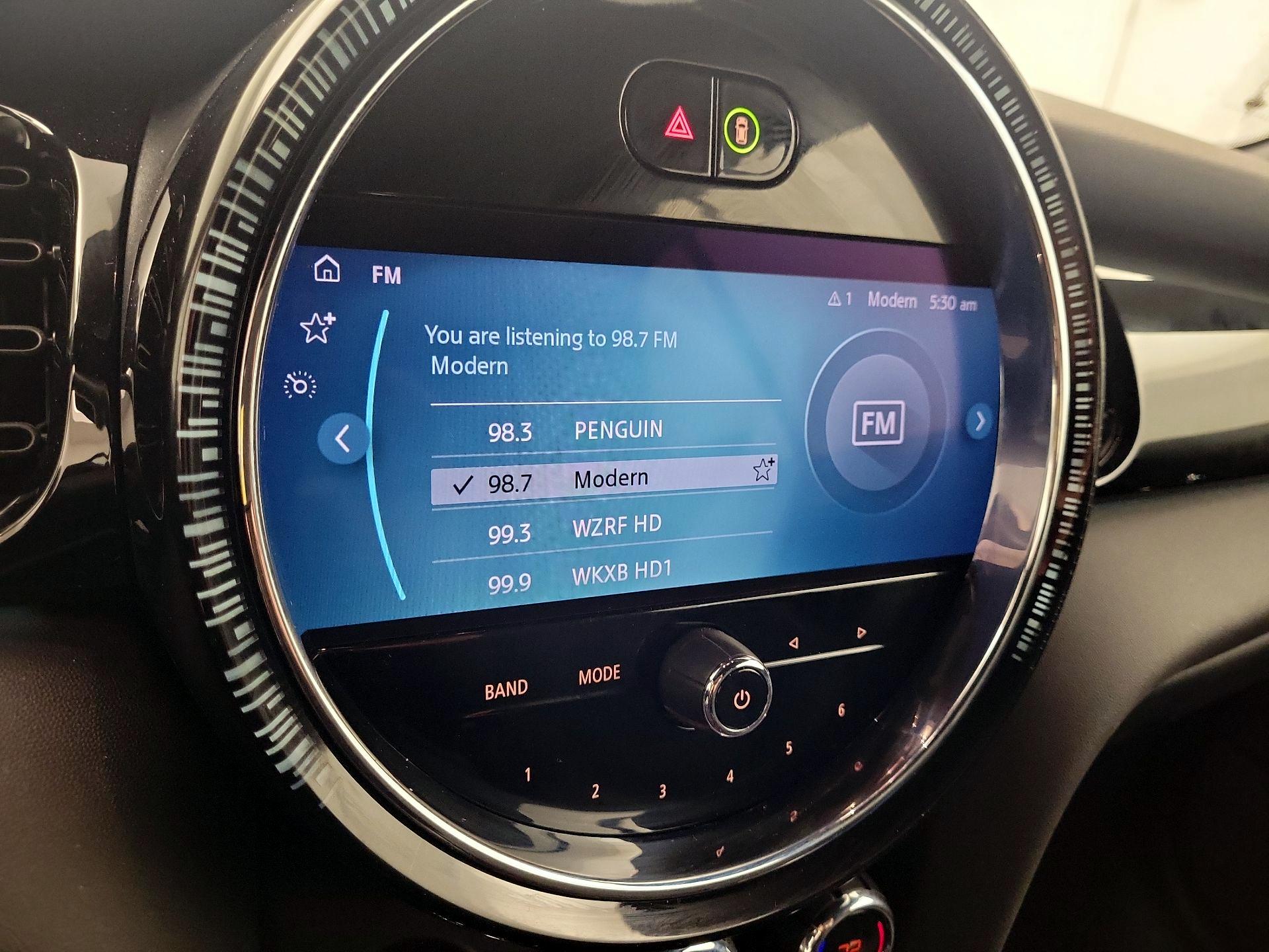 Thumbnail: 2023 MINI Cooper - 14