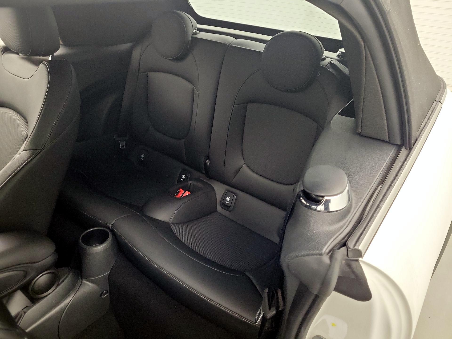 Thumbnail: 2023 MINI Cooper - 18