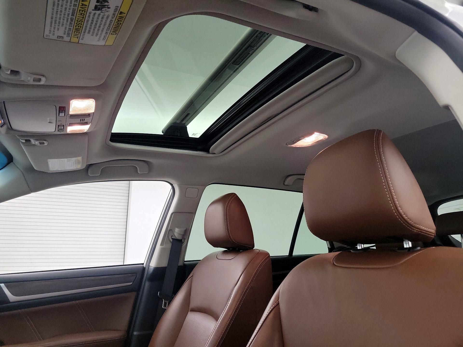 Thumbnail: 2017 Subaru Outback - 18