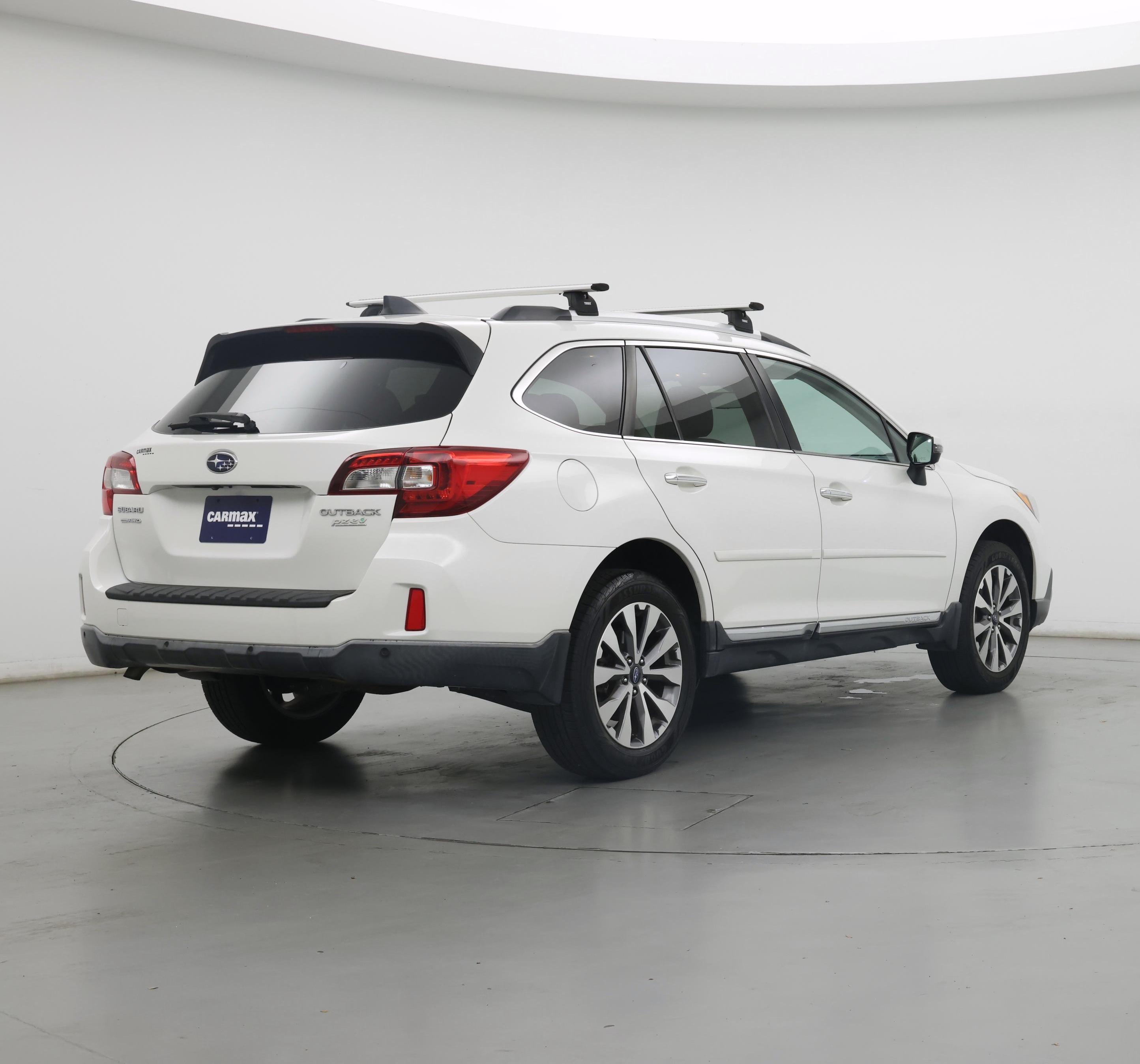 Thumbnail: 2017 Subaru Outback - 8