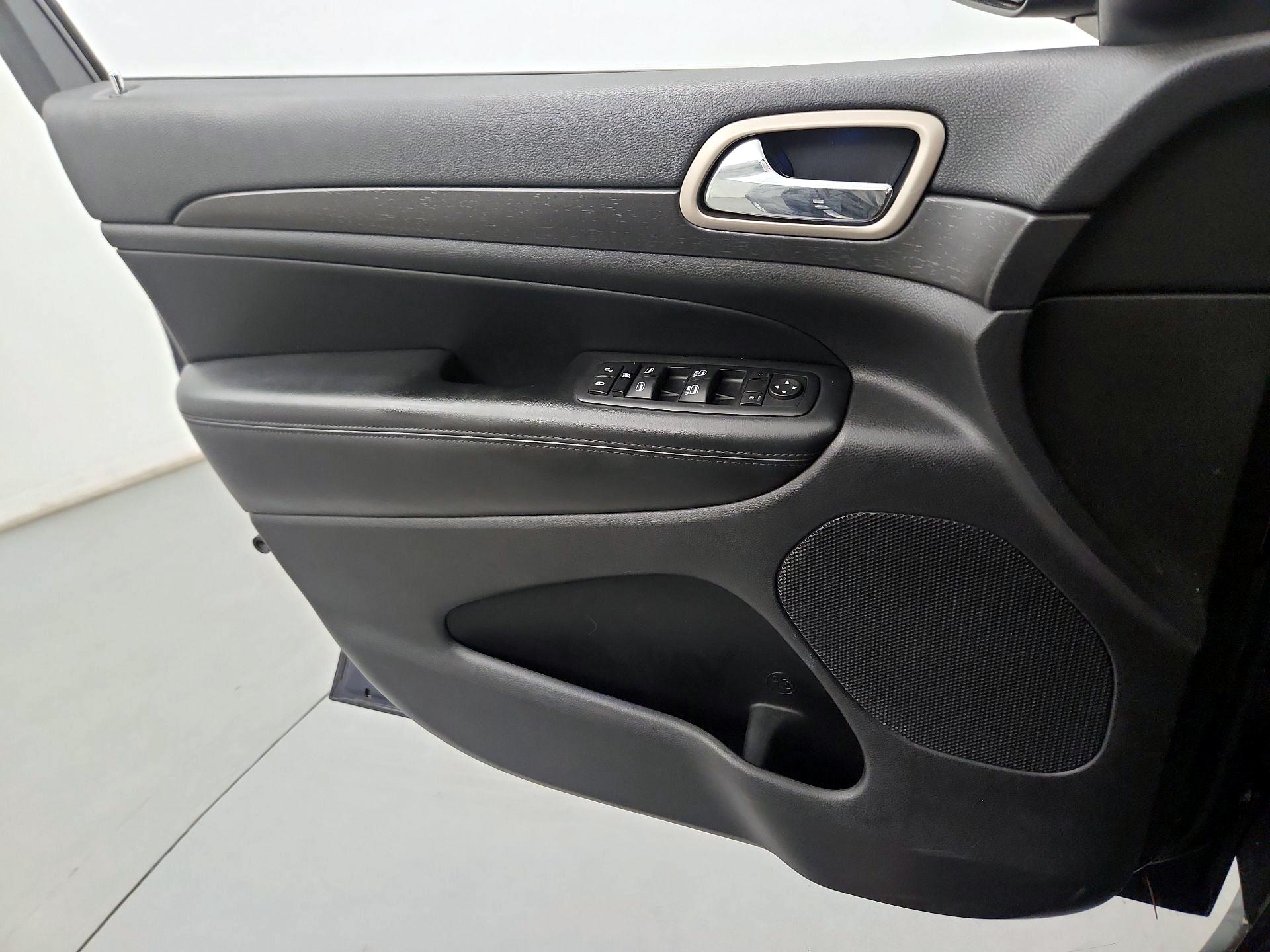 Thumbnail: 2016 Jeep Grand Cherokee - 10