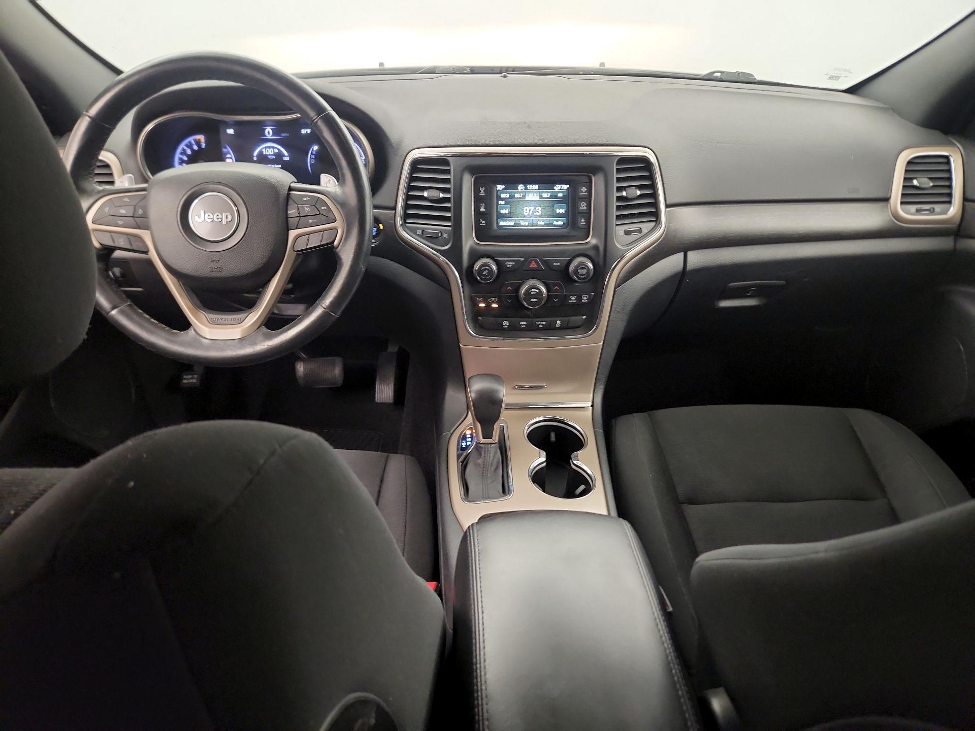 Thumbnail: 2016 Jeep Grand Cherokee - 8