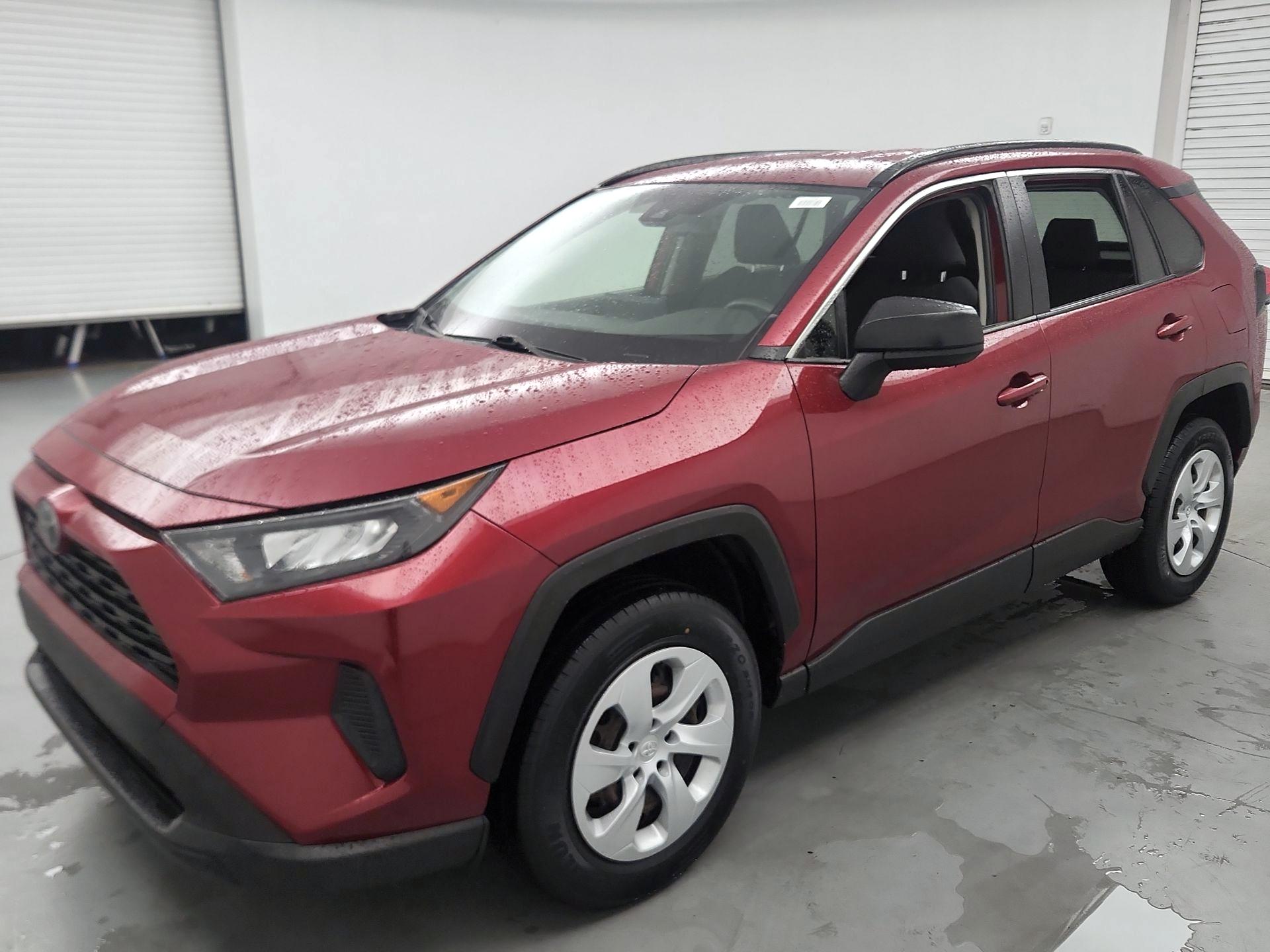 Thumbnail: 2020 Toyota RAV4 - 3