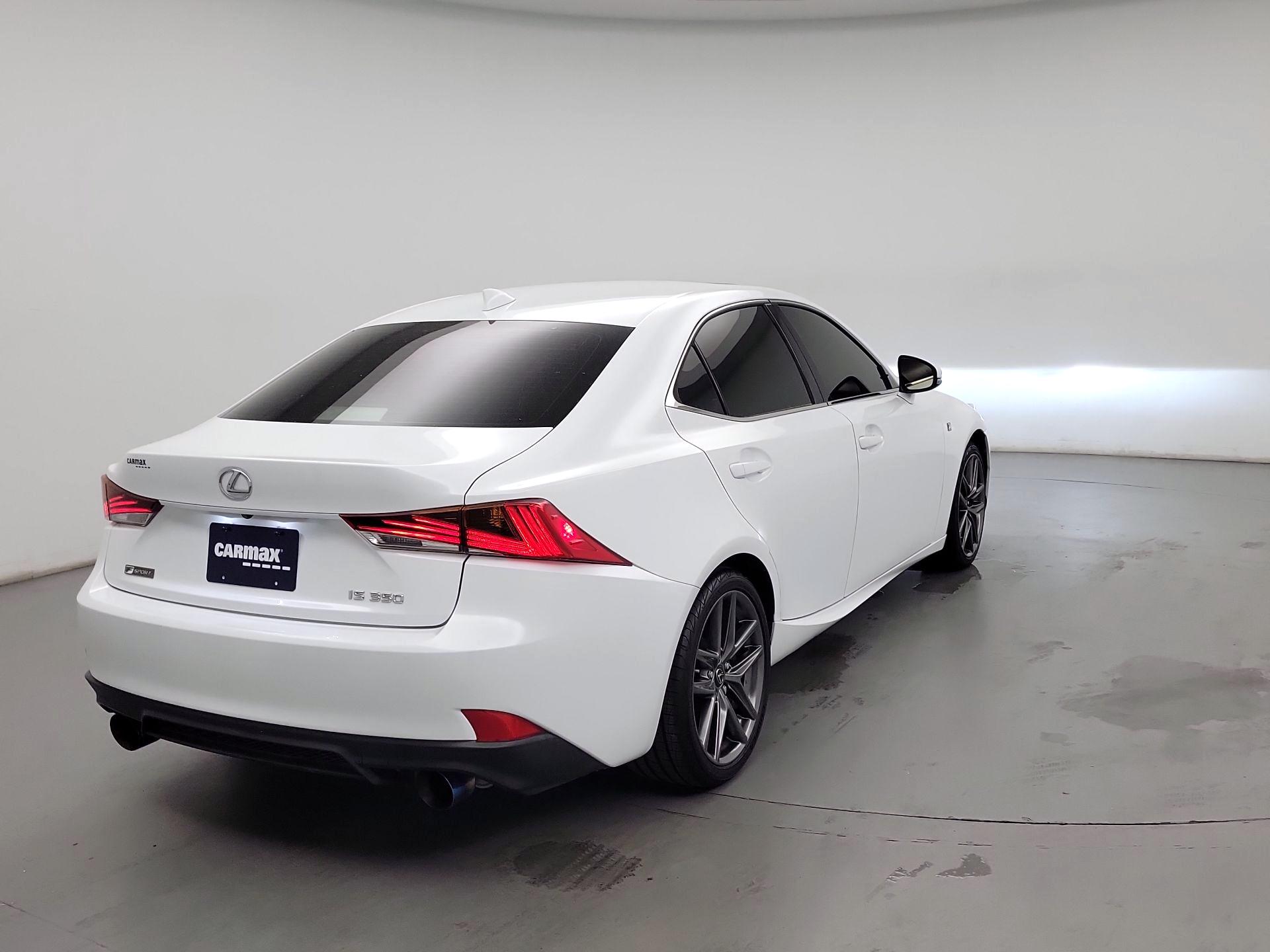 Thumbnail: 2017 Lexus IS - 5