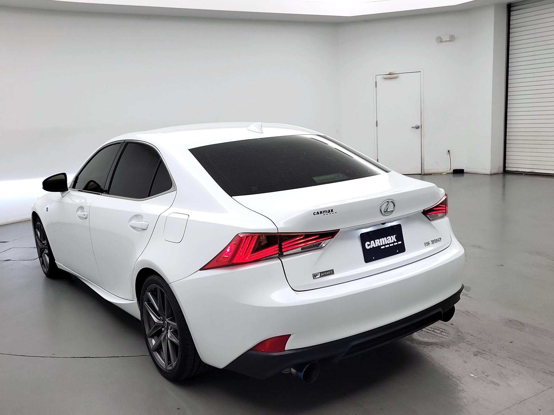 Thumbnail: 2017 Lexus IS - 7