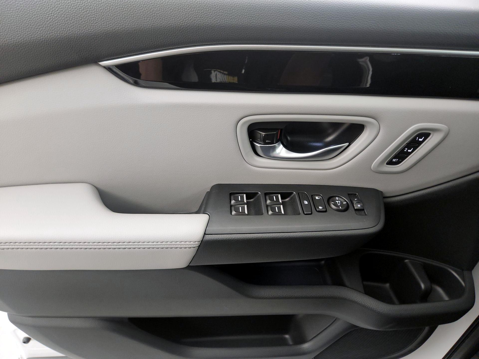 Thumbnail: 2025 Honda Pilot - 10