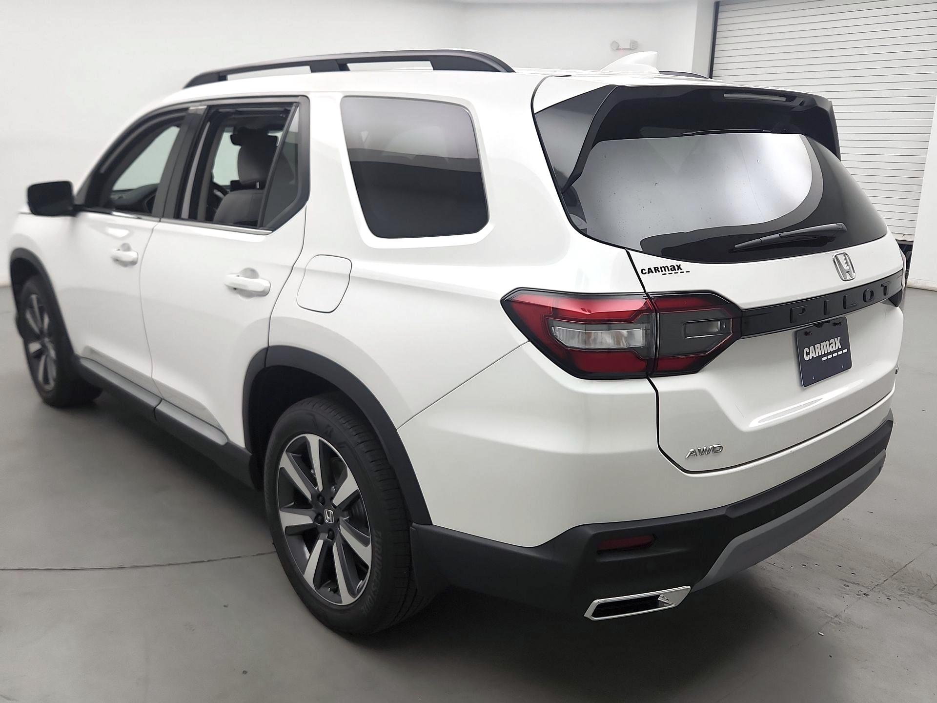 Thumbnail: 2025 Honda Pilot - 7