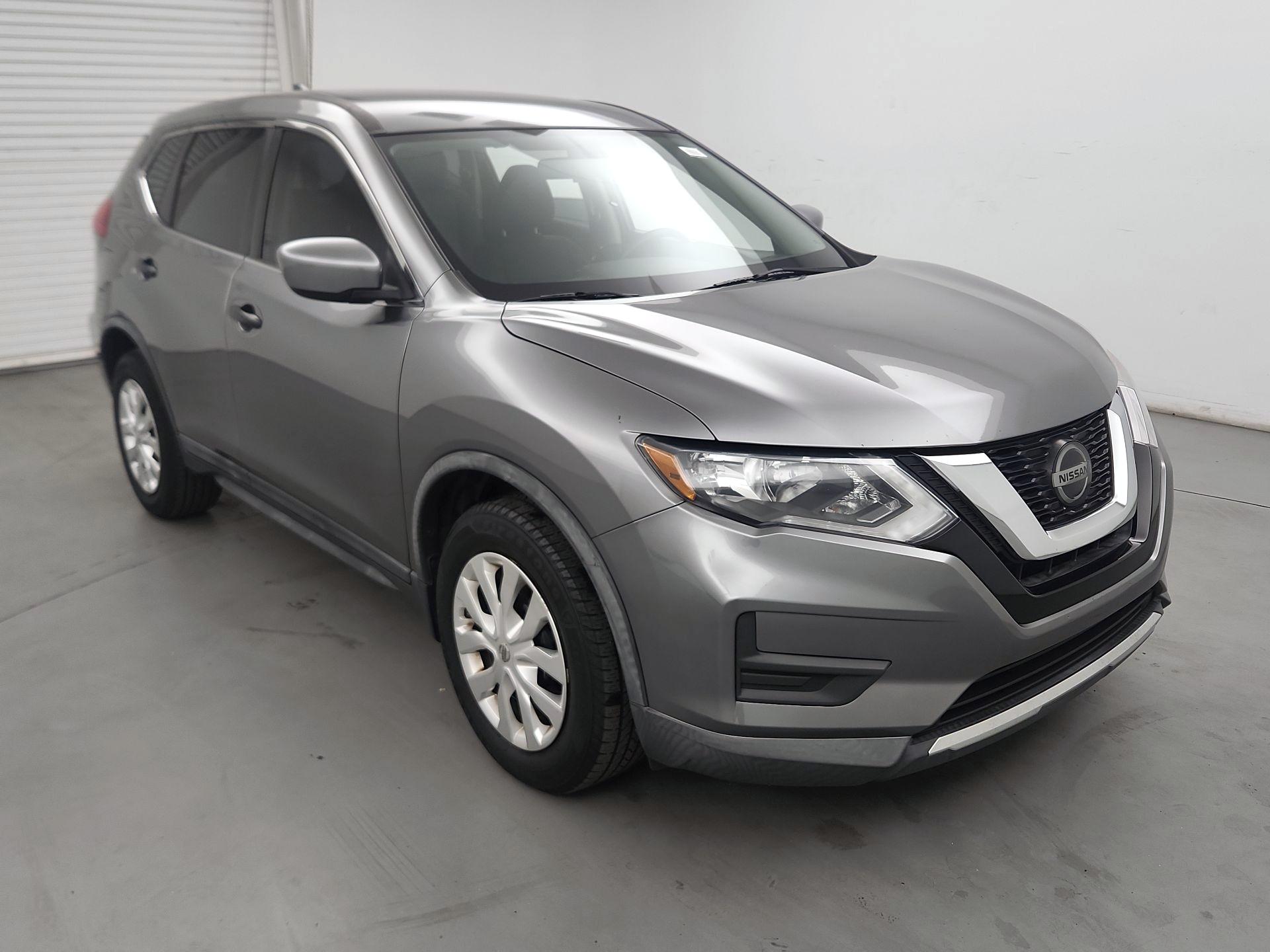 Thumbnail: 2018 Nissan Rogue - 1
