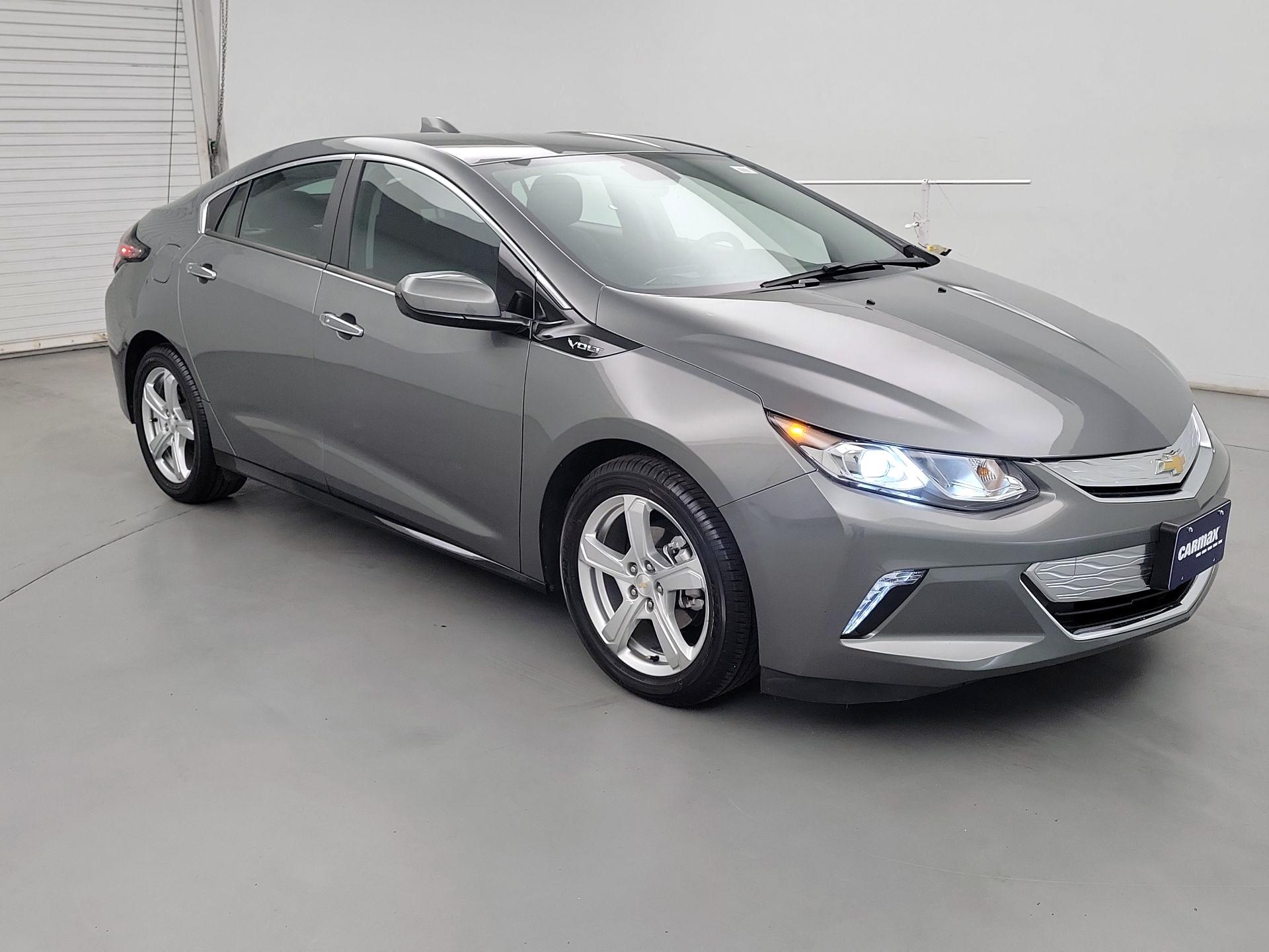 Thumbnail: 2017 Chevrolet Volt - 1