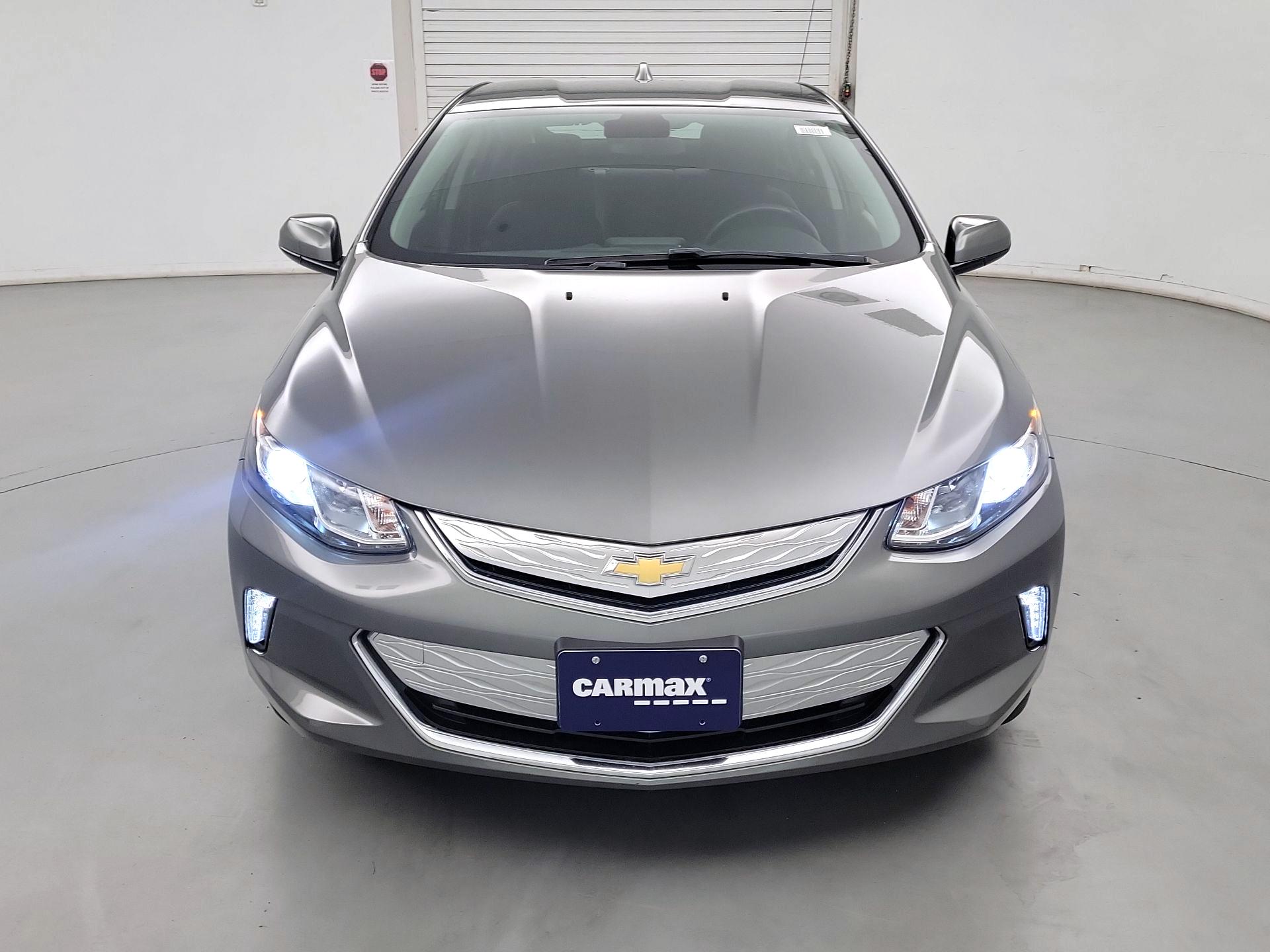 Thumbnail: 2017 Chevrolet Volt - 2