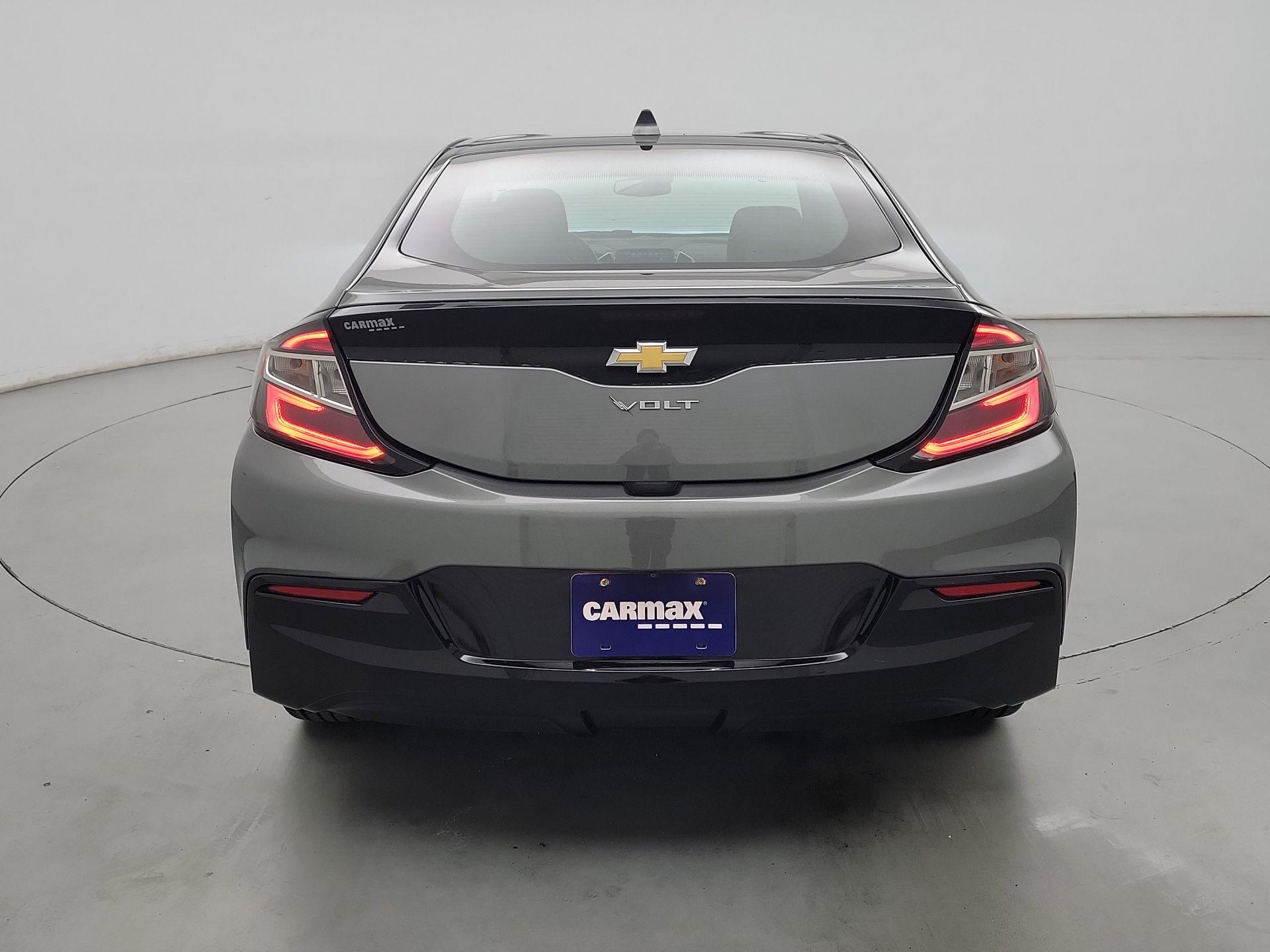 Thumbnail: 2017 Chevrolet Volt - 6
