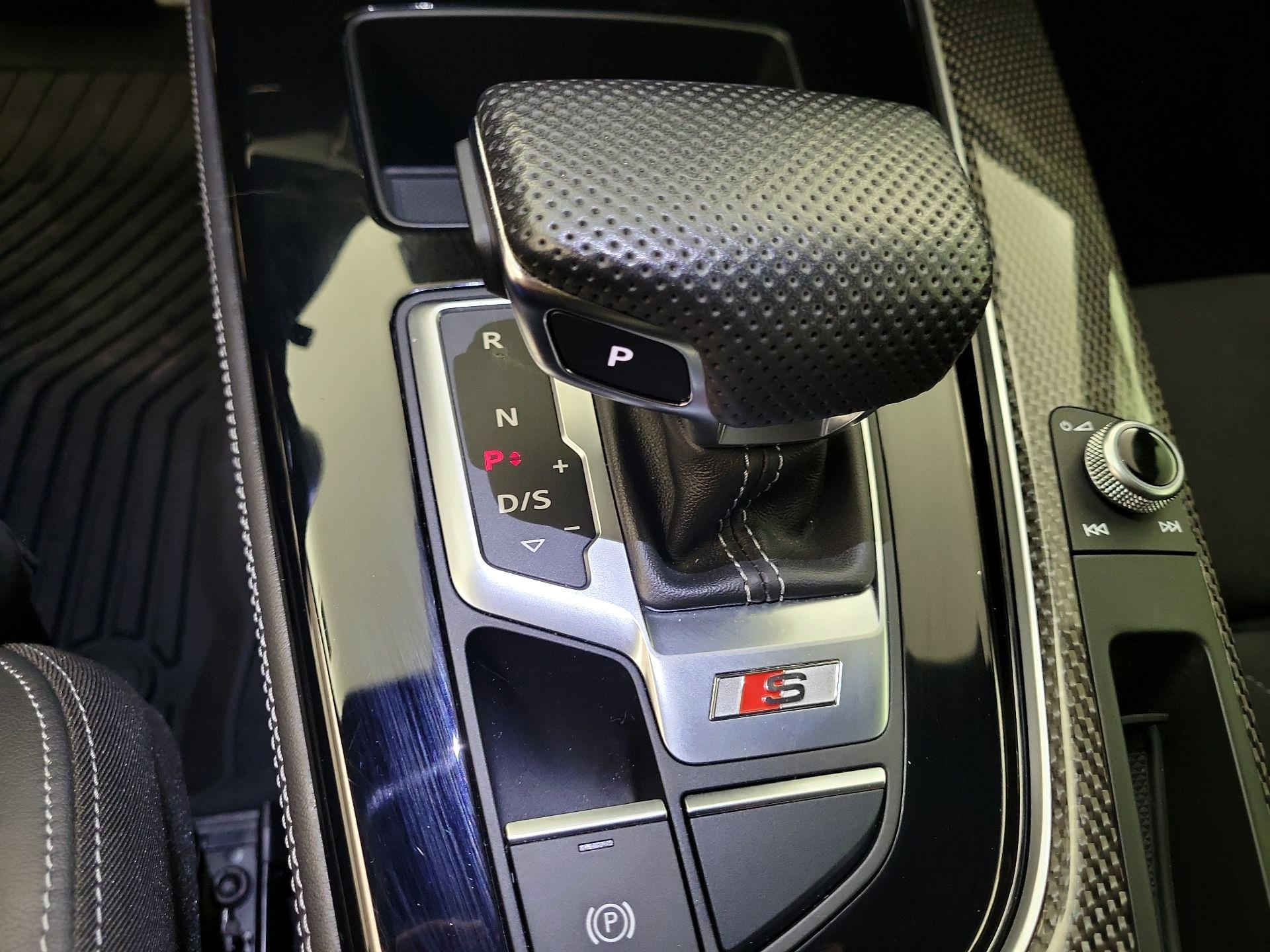 Thumbnail: 2023 Audi S4 - 15