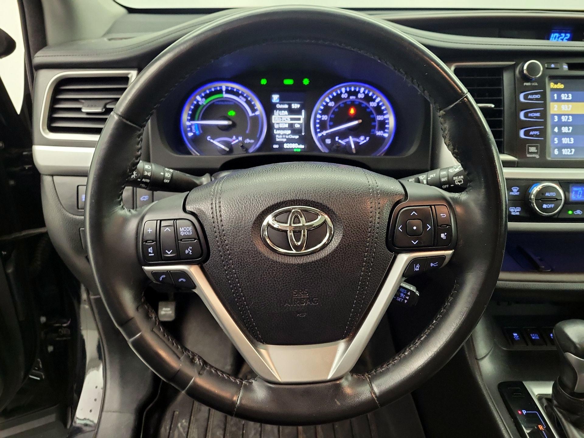 Thumbnail: 2018 Toyota Highlander - 10