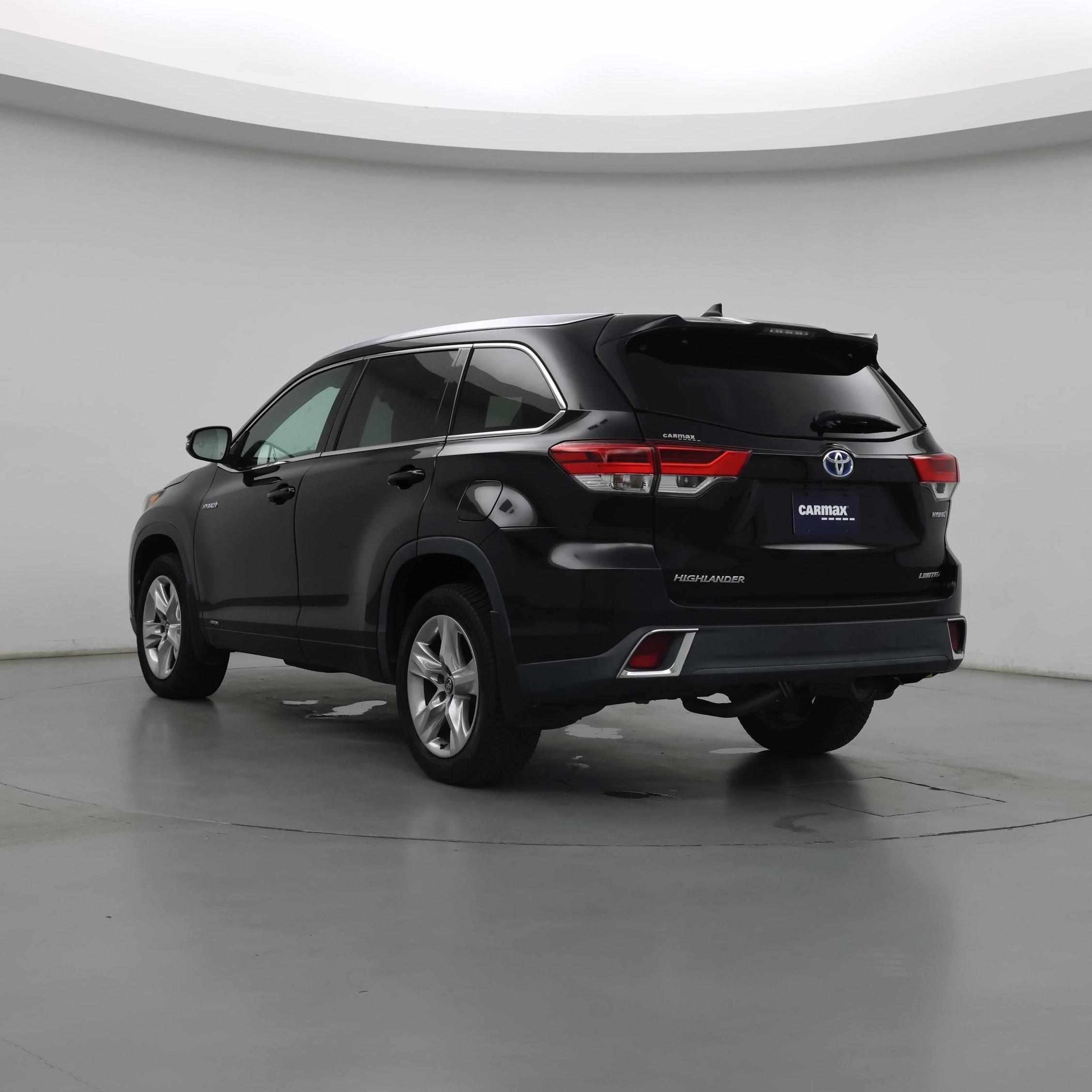 Thumbnail: 2018 Toyota Highlander - 2