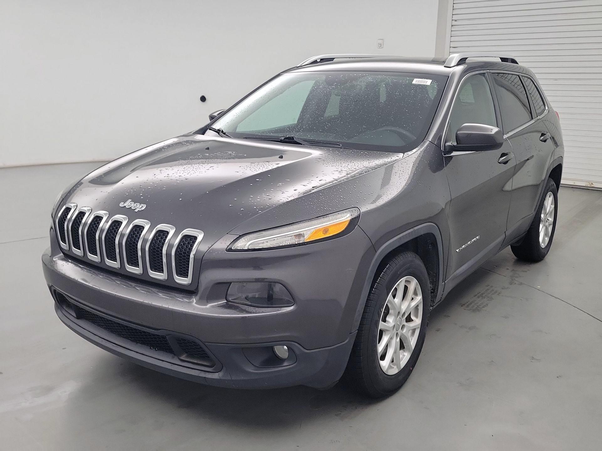 Thumbnail: 2015 Jeep Cherokee - 3